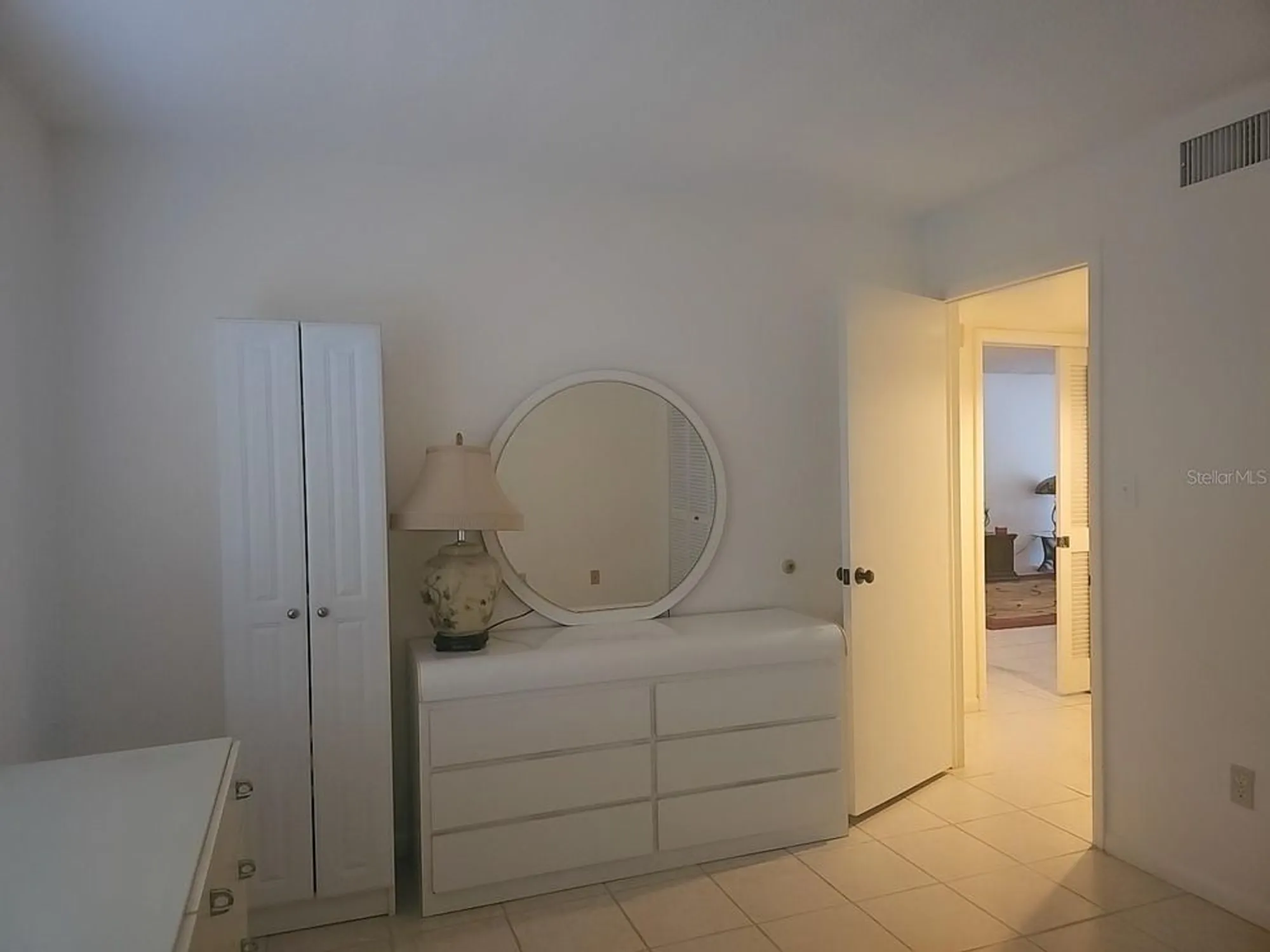 Property Slideshow image 22 of 33 | 3076 eastland blvd 210, Clearwater, FL, 33761