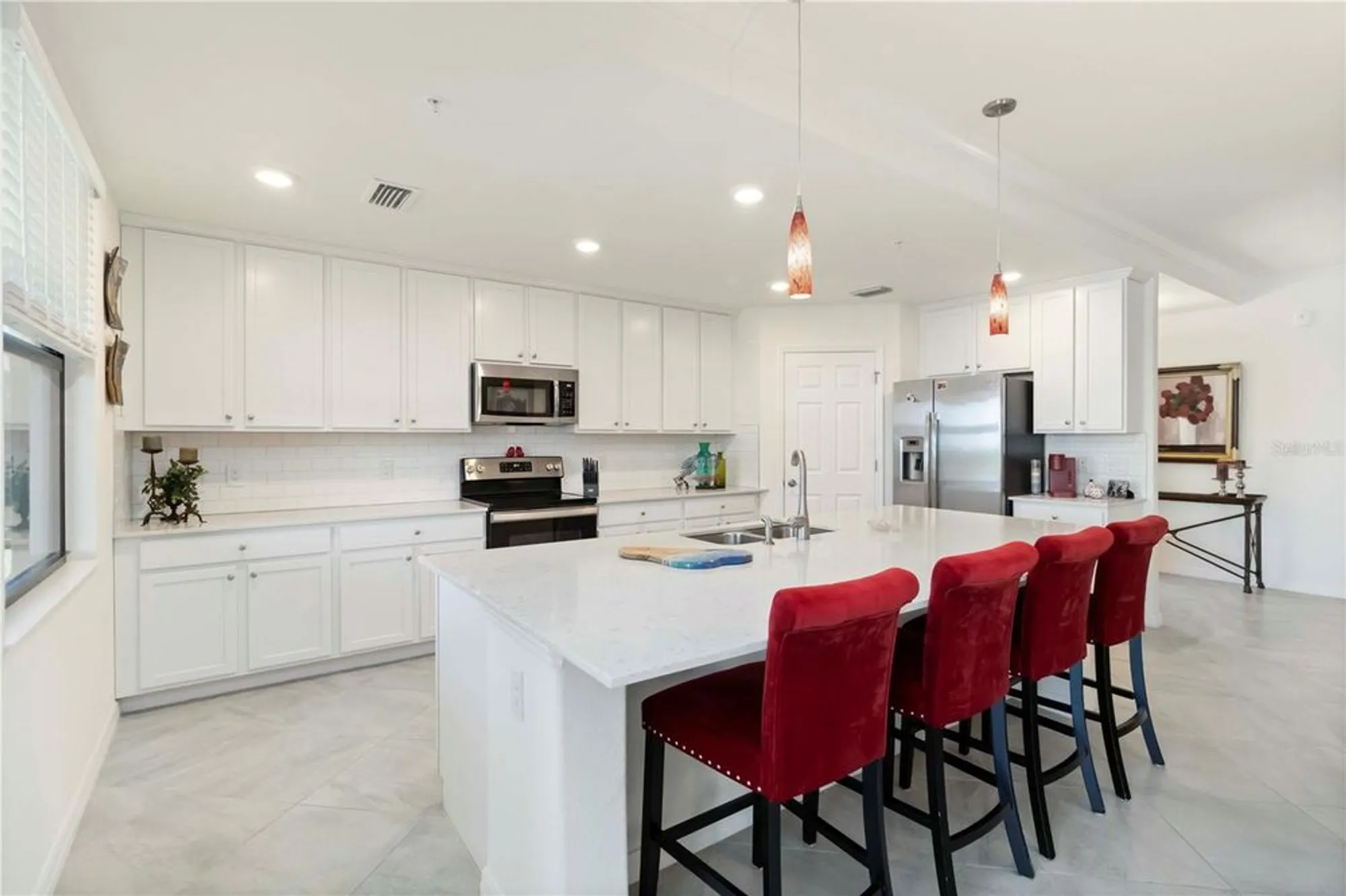 Property Slideshow image 3 of 100 | 10801 tarflower dr 102, Venice, FL, 34293