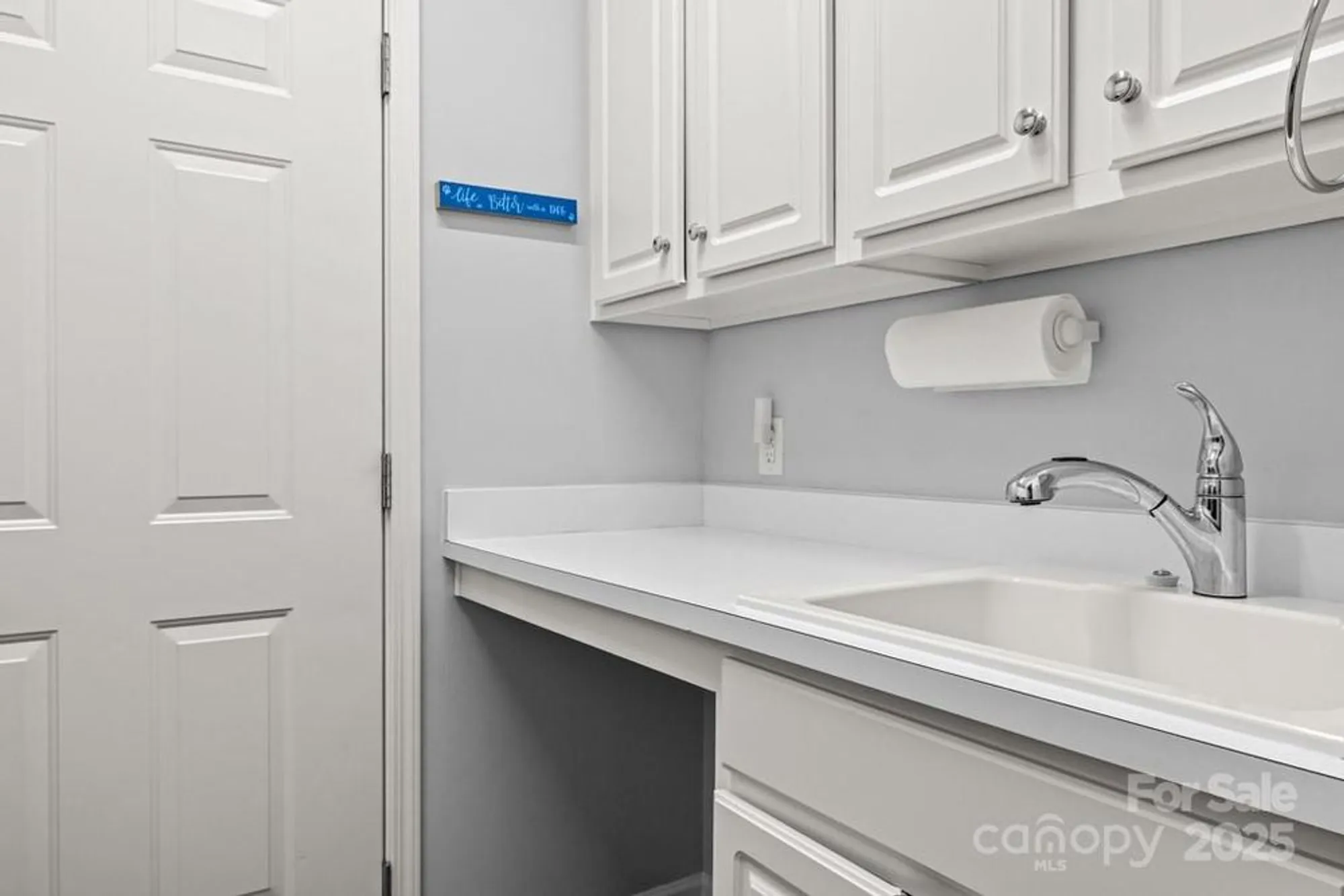 Property Slideshow image 15 of 44 | 9015 badlands ct, Fort Mill, SC, 29707