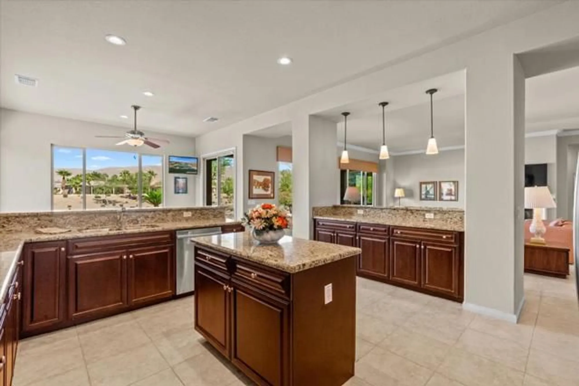 Property Slideshow image 17 of 39 | 81554 avenida estuco, Indio, CA, 92203