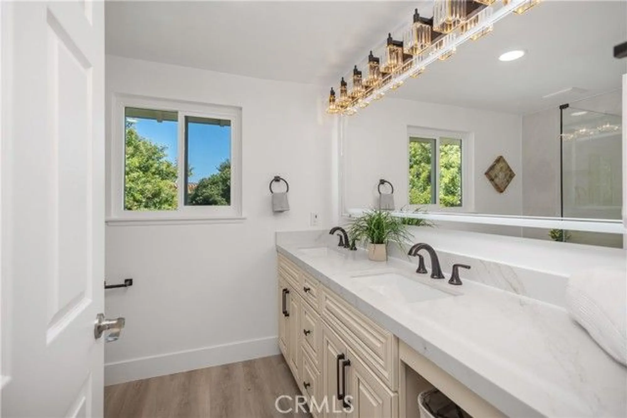 Property Slideshow image 28 of 49 | 2171 via mariposa e unit e n, Laguna Woods, CA, 92637