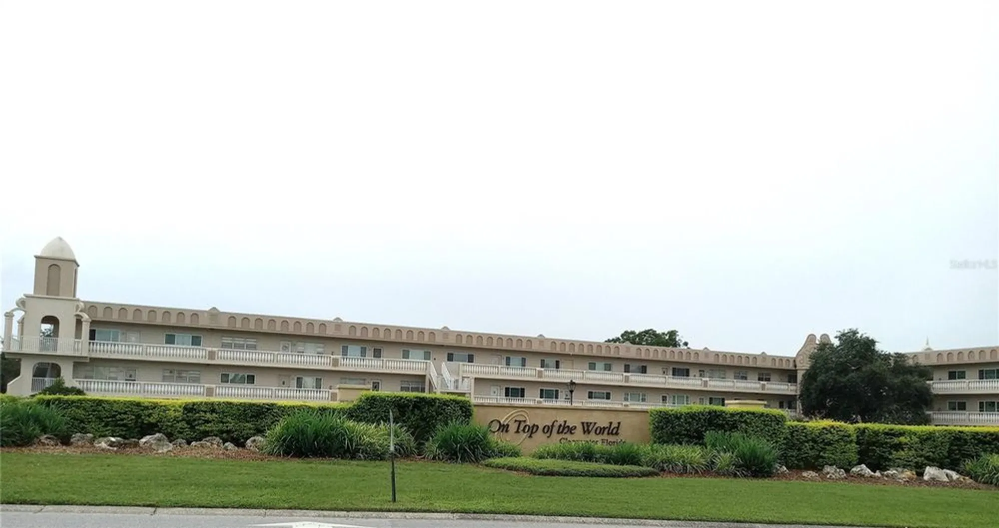 Property Slideshow image 1 of 36 | 2284 philippine dr 73, Clearwater, FL, 33763