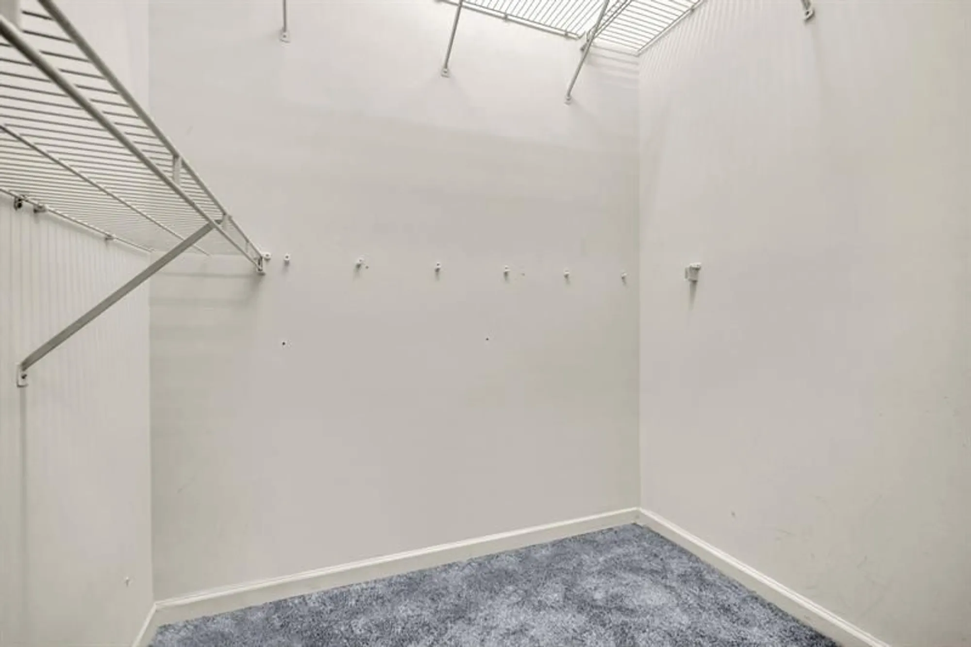 Property Slideshow image 14 of 57 | 5701 swaying palm ln, Boynton Beach, FL, 33437