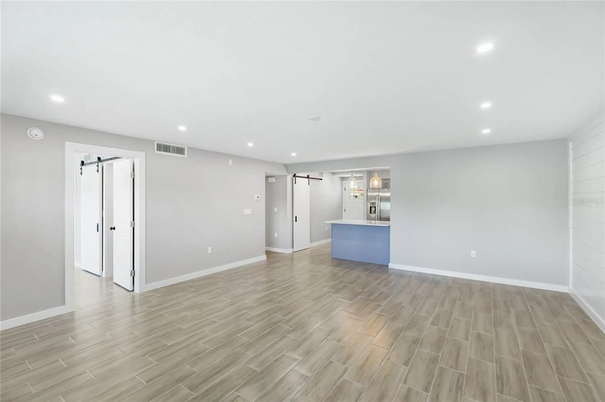 Property Slideshow image 11 of 26 | 4444 narraganset trl 96, Sarasota, FL, 34233