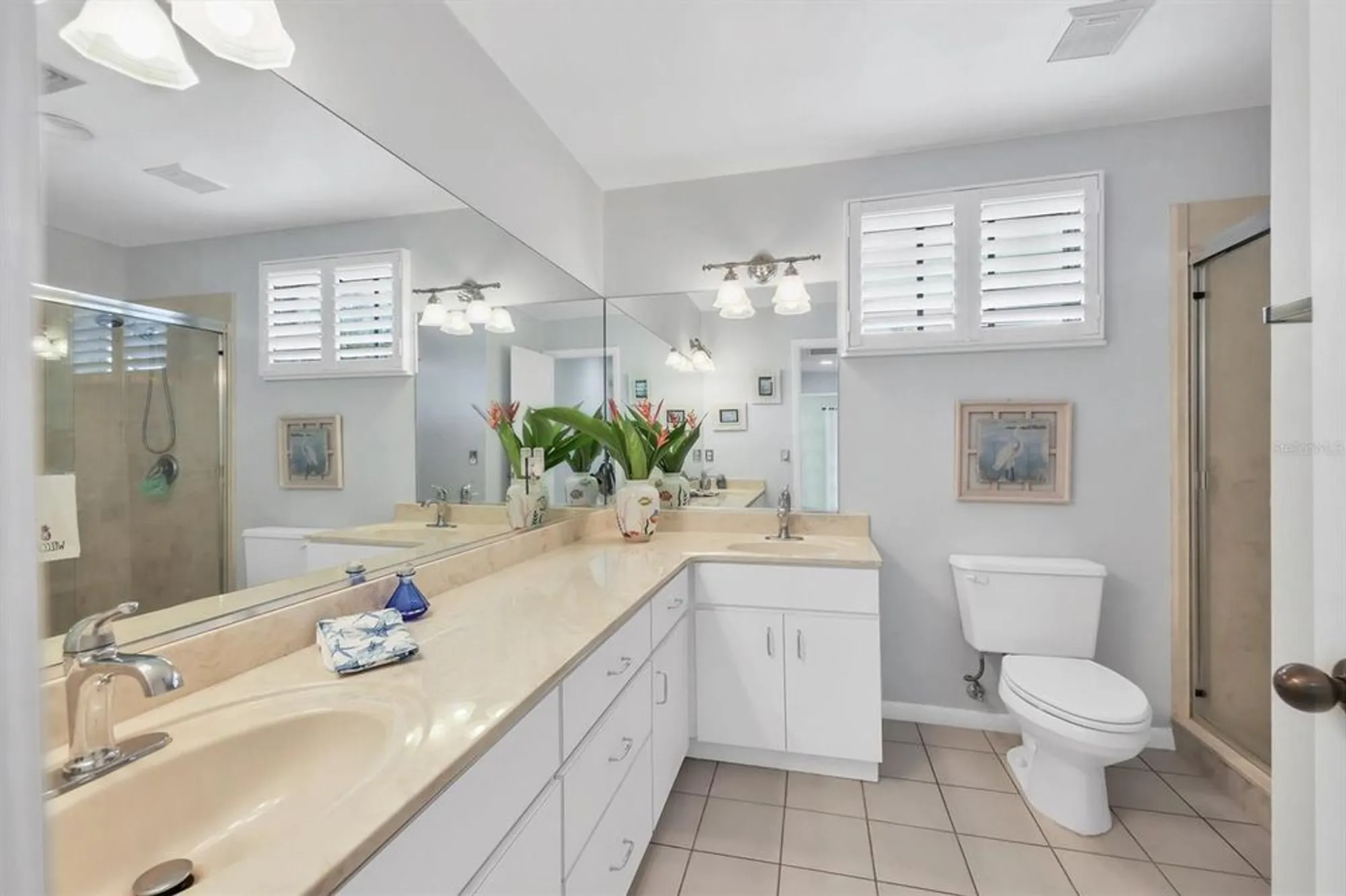 Property Slideshow image 41 of 63 | 6465 carrington cir 44, Sarasota, FL, 34238