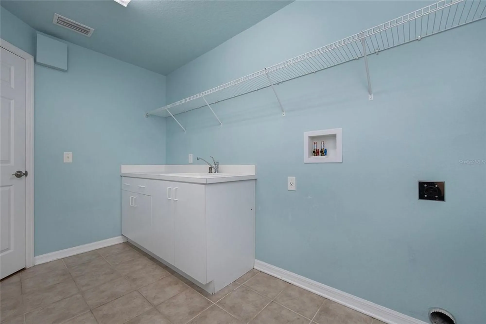 Property Slideshow image 36 of 66 | 6065 spruce point cir, Port Orange, FL, 32128
