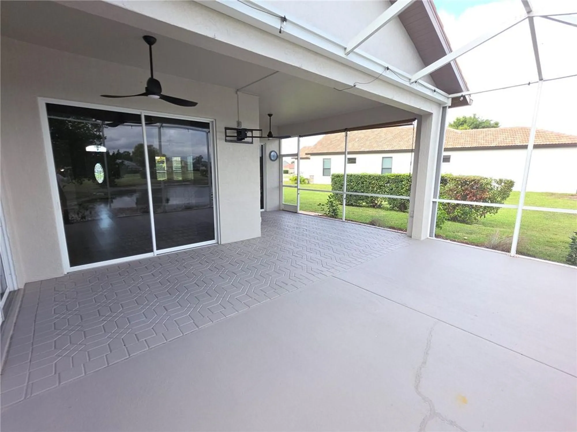 Property Slideshow image 27 of 32 | 9257 bonnie cove dr, Weeki Wachee, FL, 34613