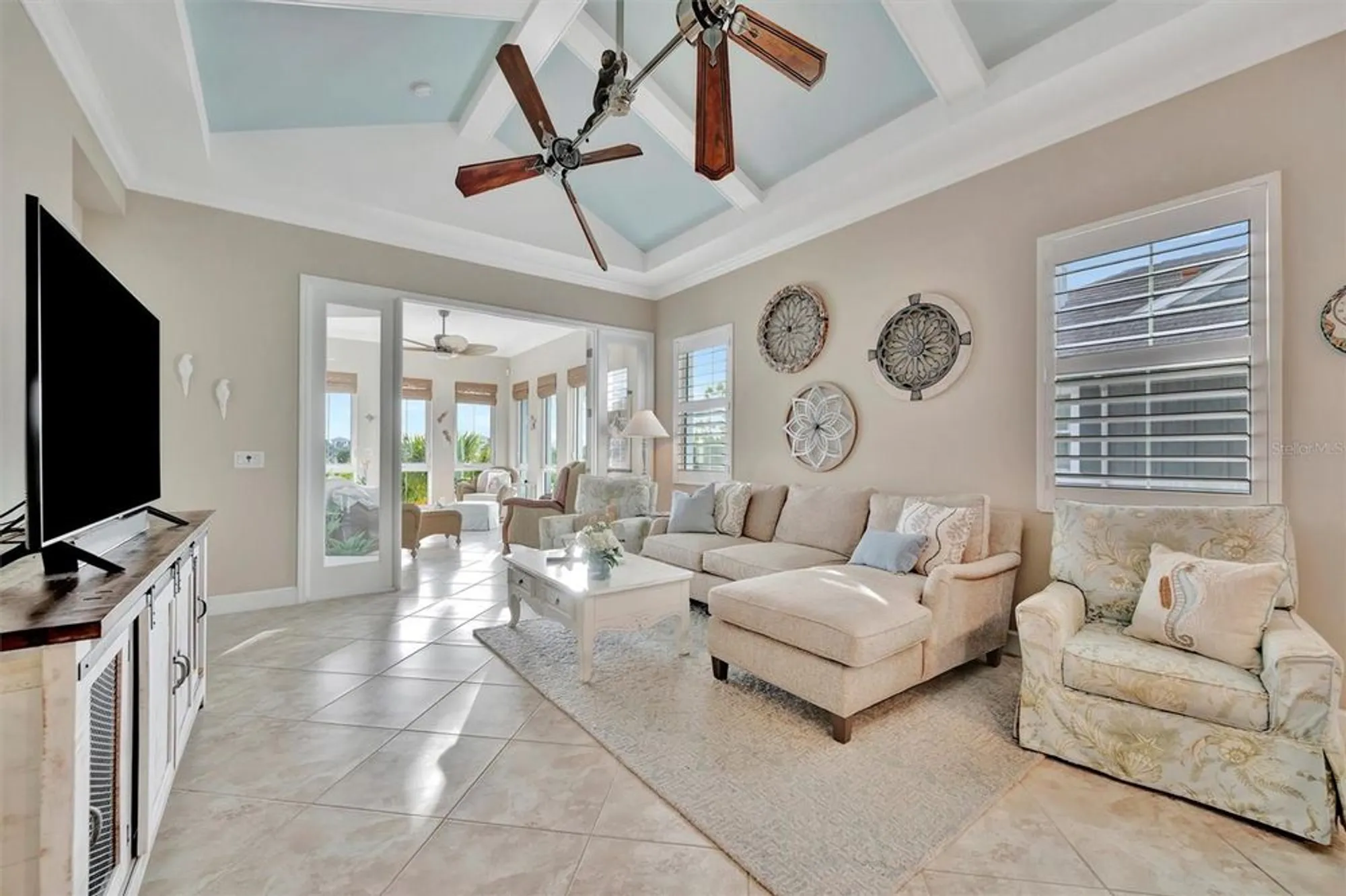 Property Slideshow image 31 of 96 | 246 sapphire lake dr 201, Bradenton, FL, 34209