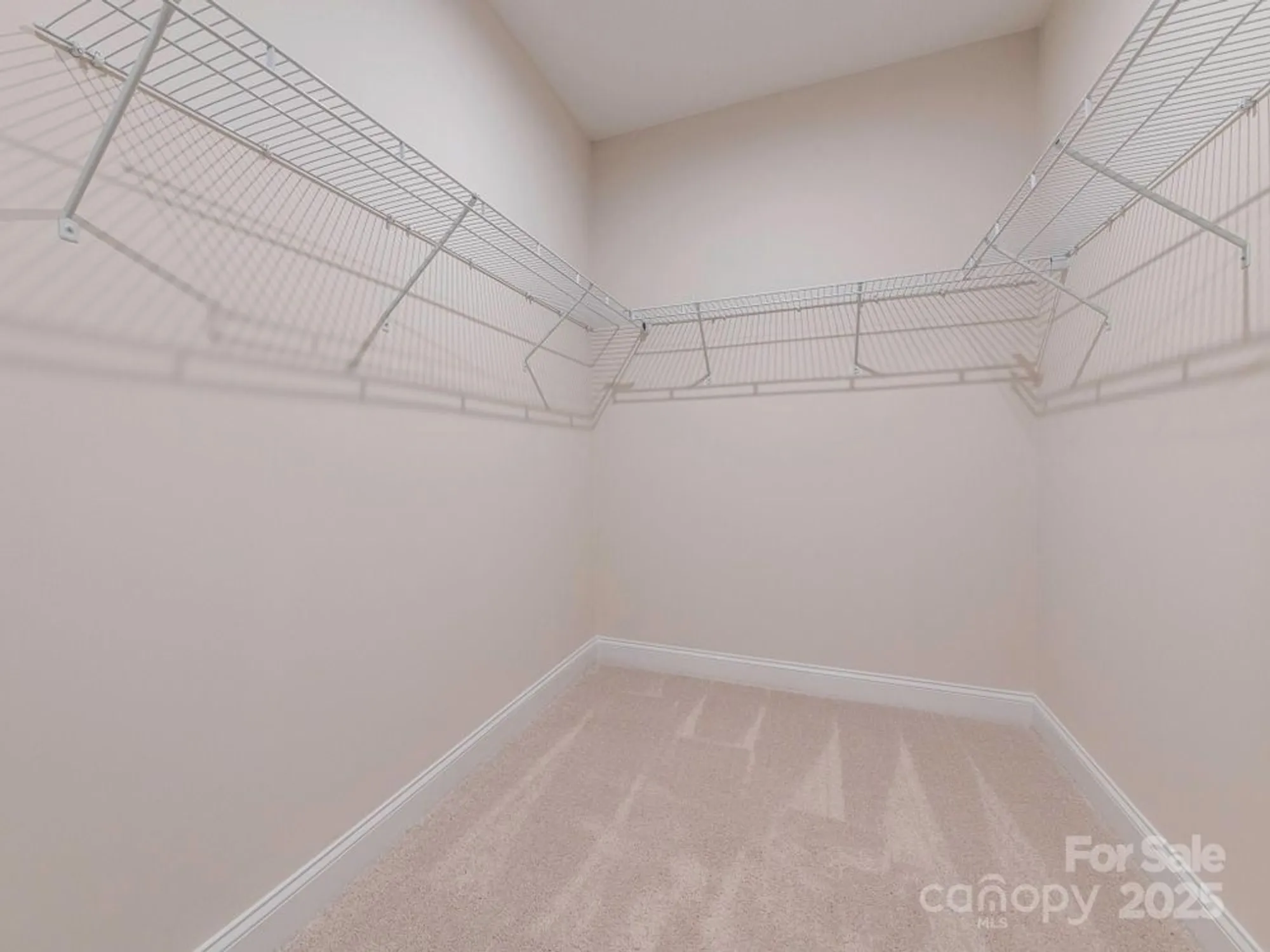 Property Slideshow image 28 of 35 | 4423 moxie way, Charlotte, NC, 28215