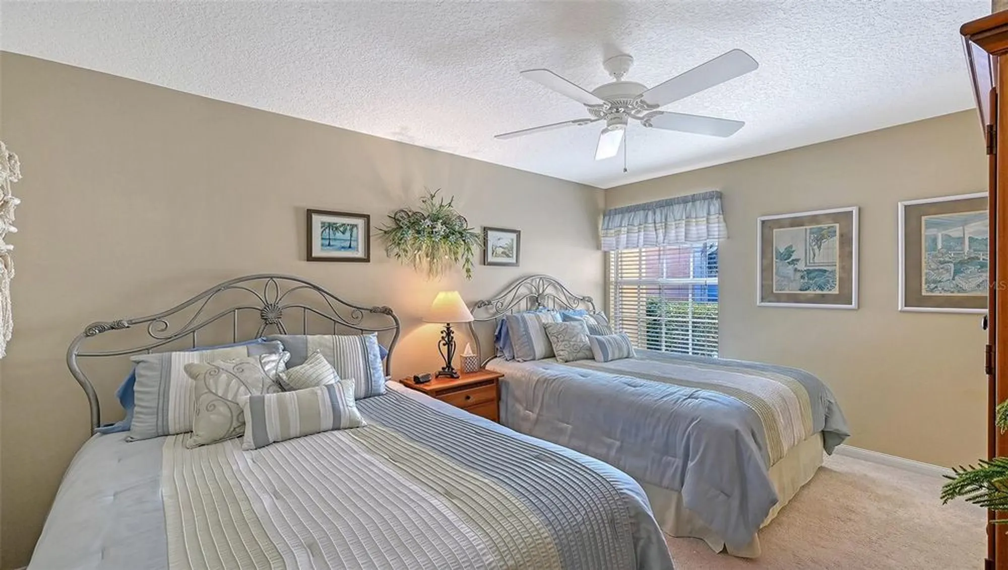 Property Slideshow image 28 of 87 | 5770 ivrea dr, Sarasota, FL, 34238