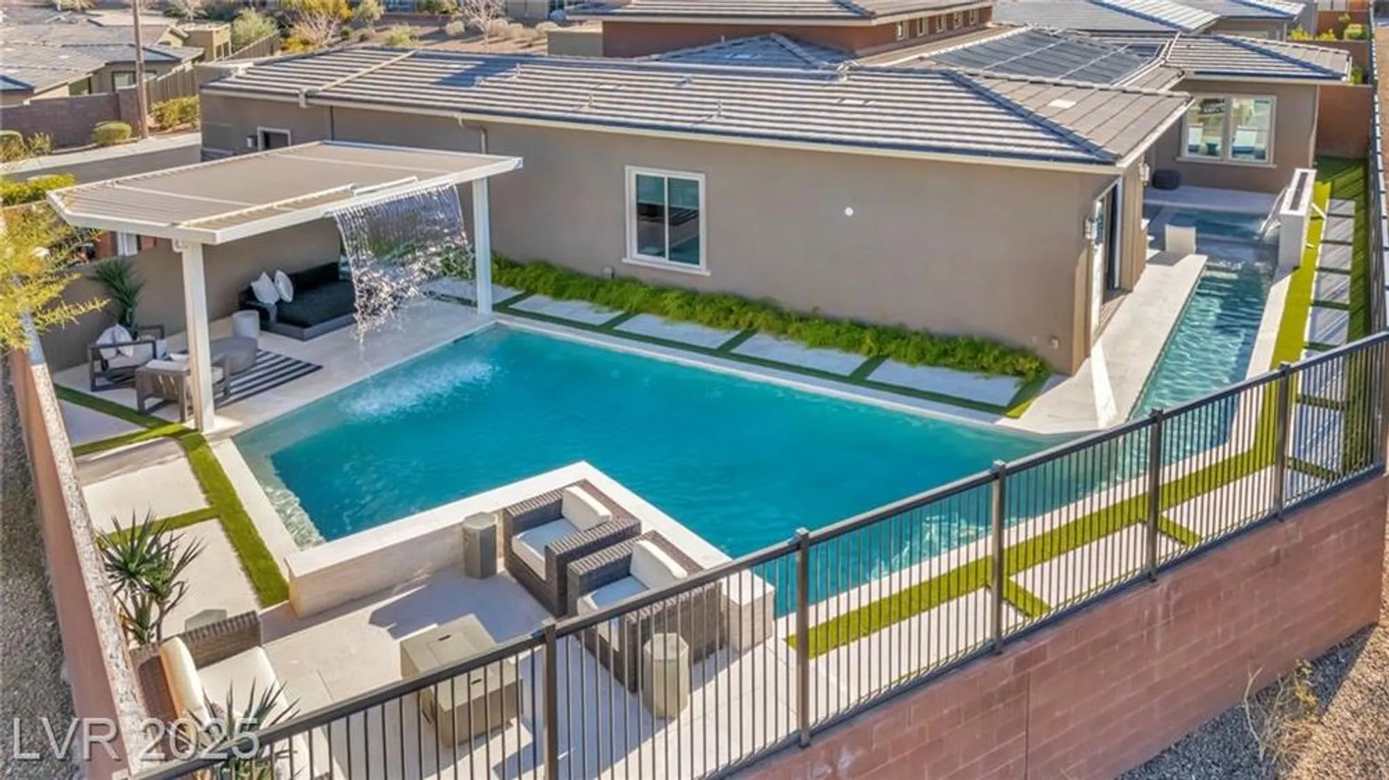 Property Slideshow image 39 of 95 | 10096 amethyst hills st, Las Vegas, NV, 89148