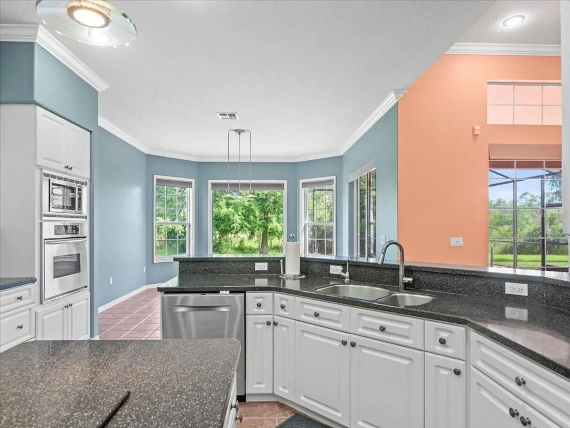 Property Slideshow image 23 of 58 | 8698 mississippi run, Weeki Wachee, FL, 34613