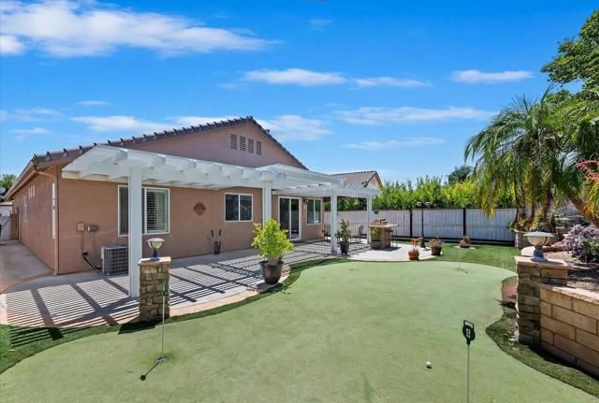 Property Slideshow image 34 of 37 | 28026 crystal spring dr, Menifee, CA, 92584