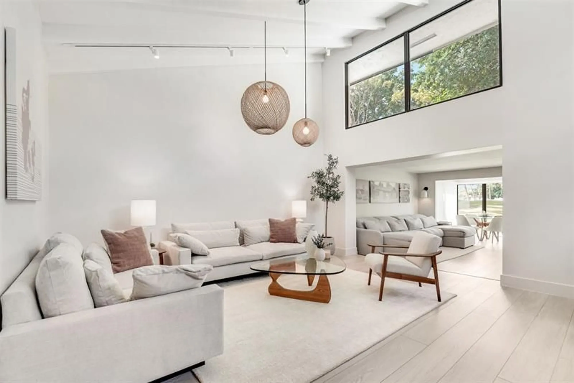 Property Slideshow image 2 of 25 | 8569 casa del lago, Boca Raton, FL, 33433