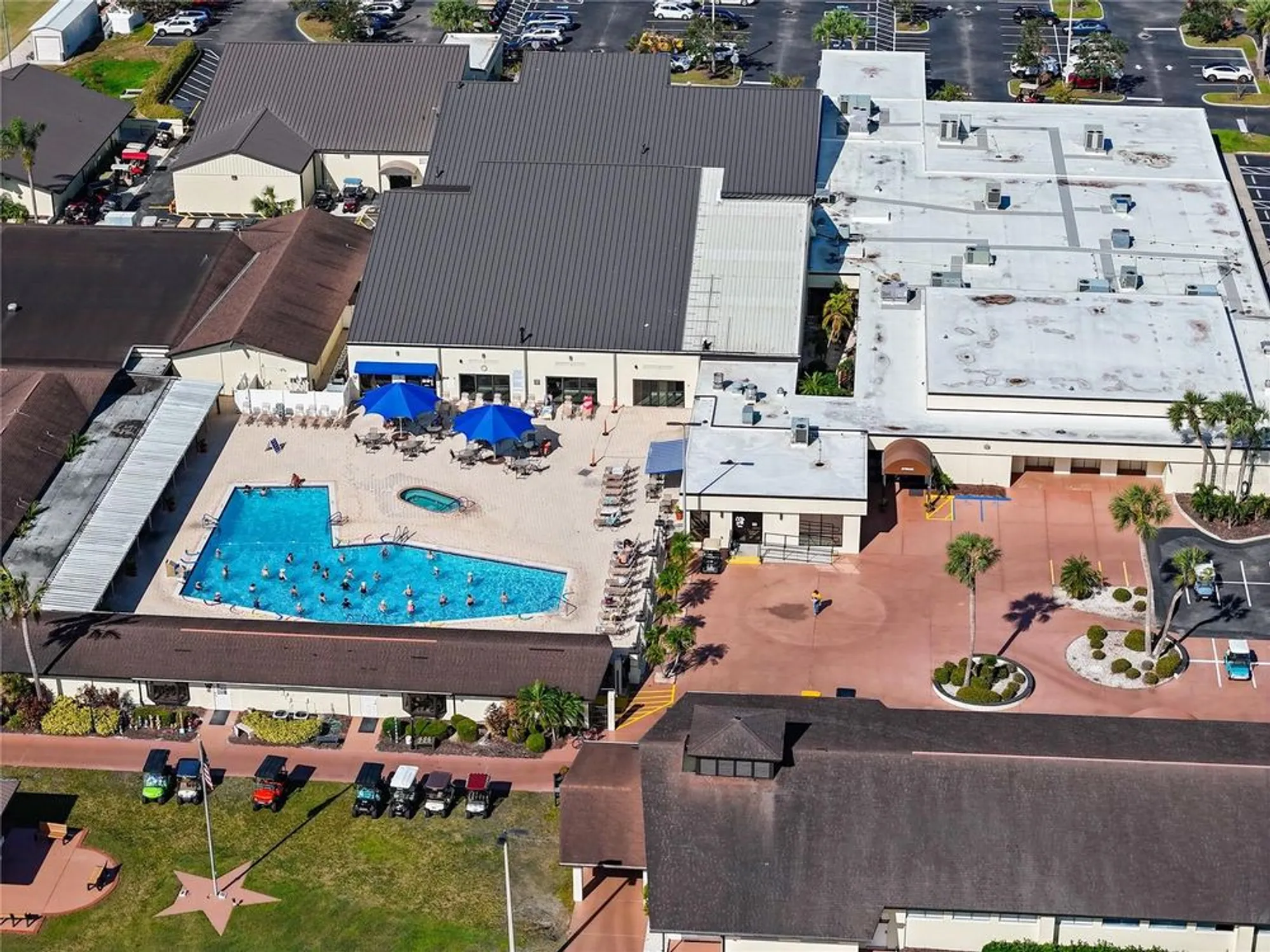 Property Slideshow image 49 of 57 | 1715 s pebble beach blvd, Sun City Center, FL, 33573