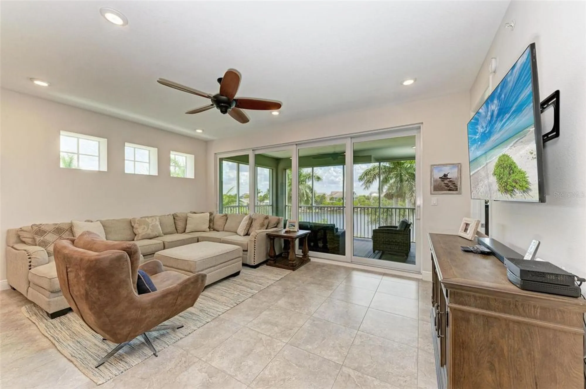 Property Slideshow image 19 of 89 | 379 aruba cir unit 202, Bradenton, FL, 34209