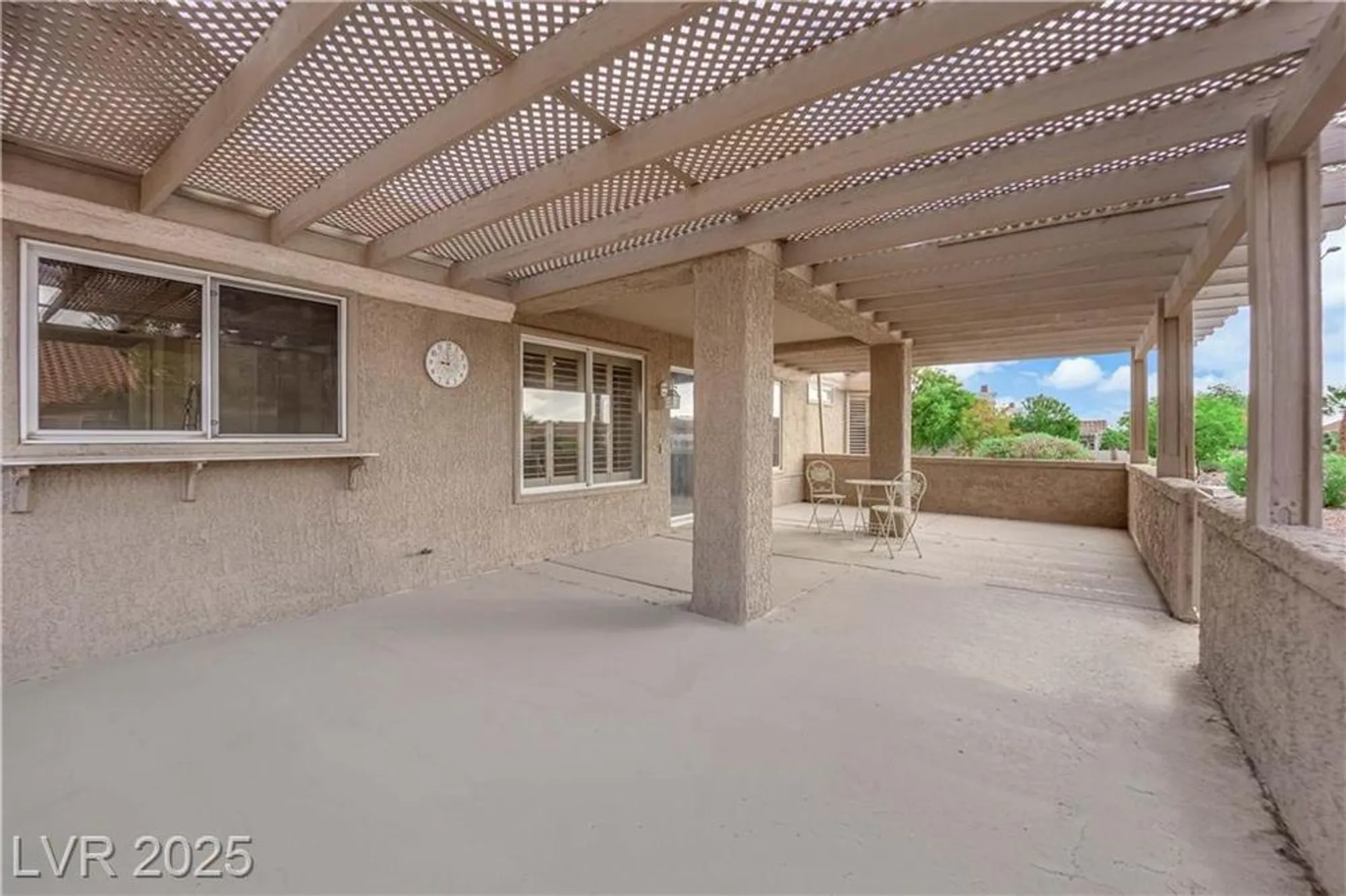 Property Slideshow image 22 of 27 | 8801 villa ridge dr, Las Vegas, NV, 89134