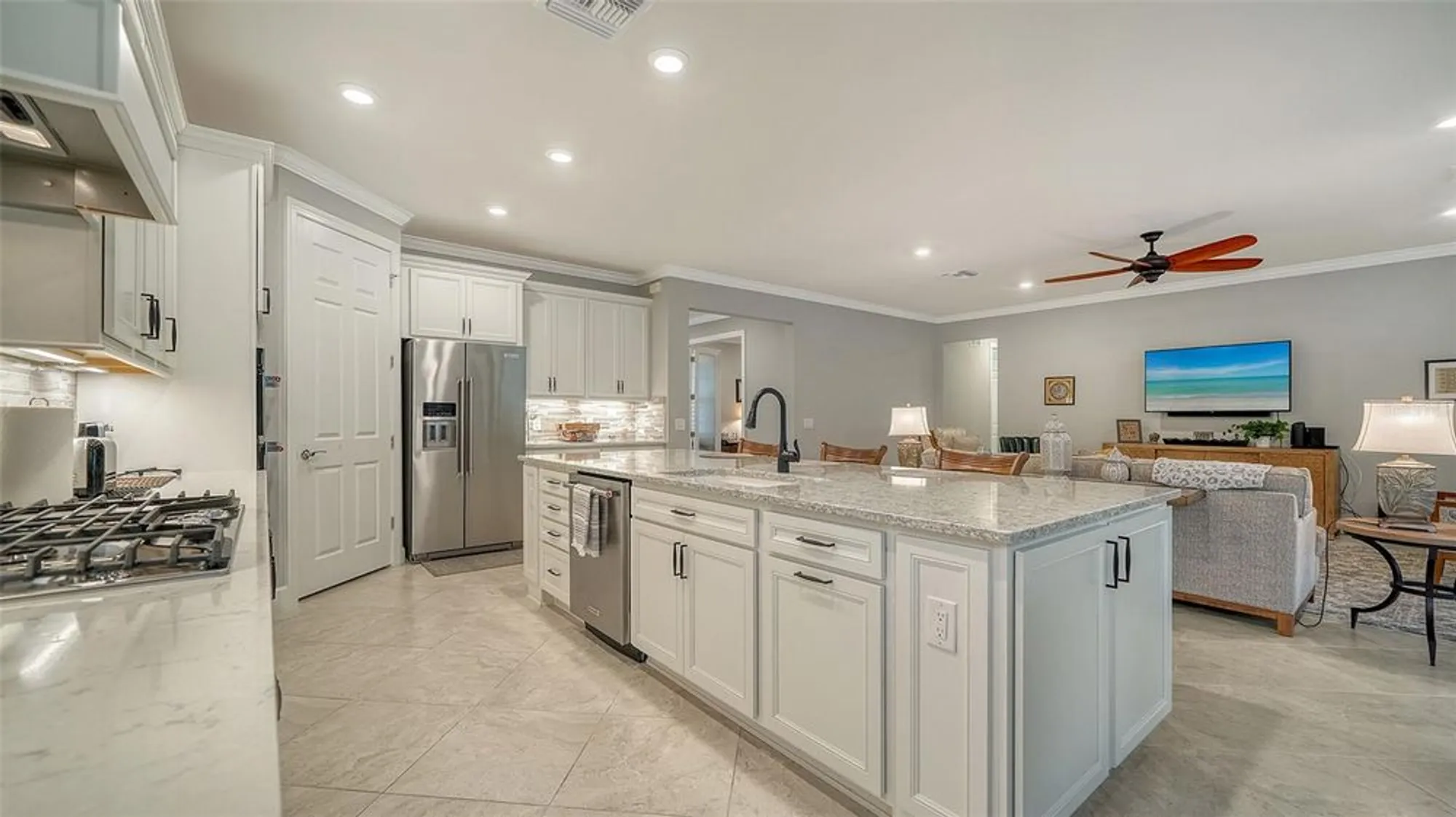 Property Slideshow image 22 of 55 | 6839 chester trl, Bradenton, FL, 34202