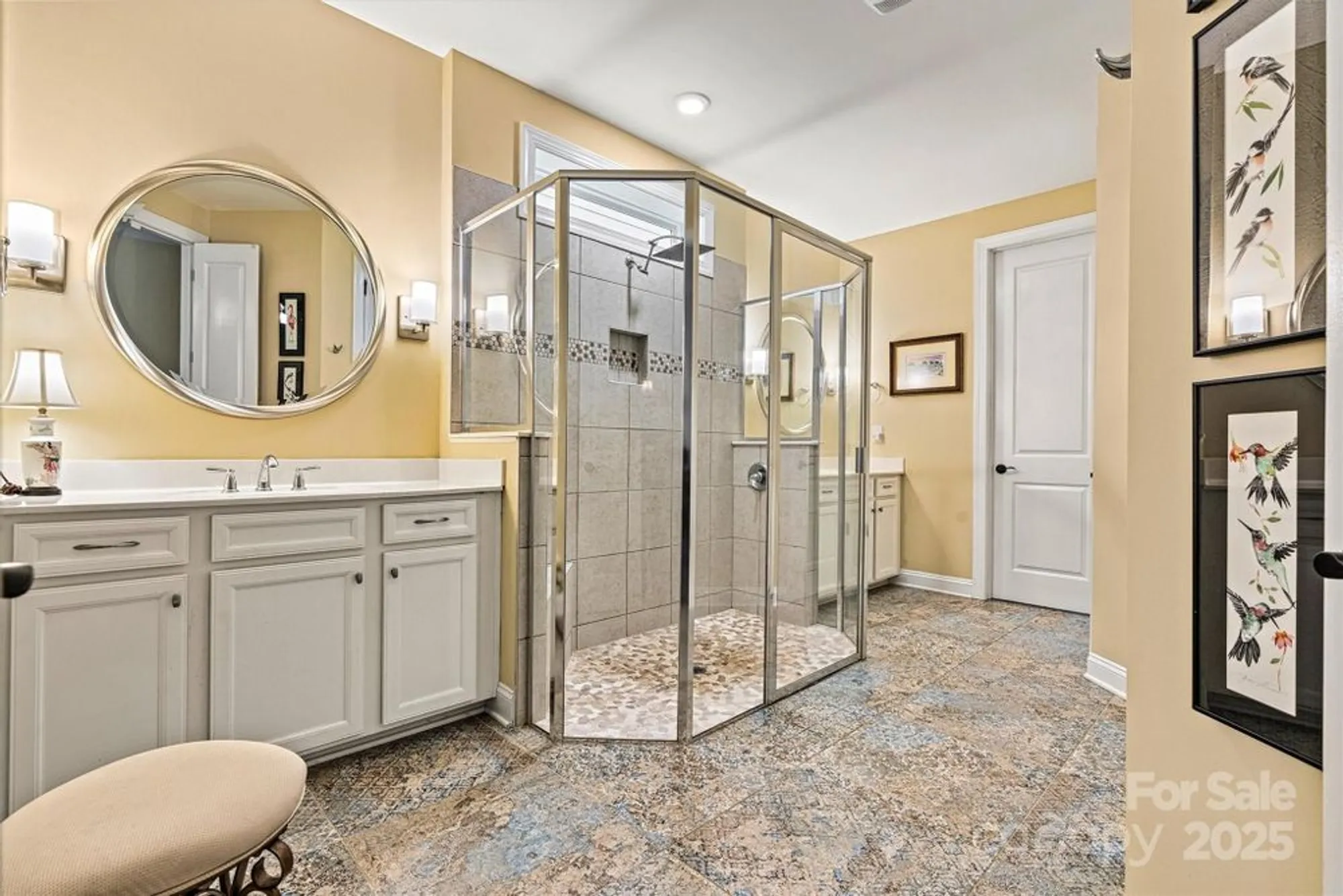 Property Slideshow image 23 of 43 | 8218 festival way, Charlotte, NC, 28215