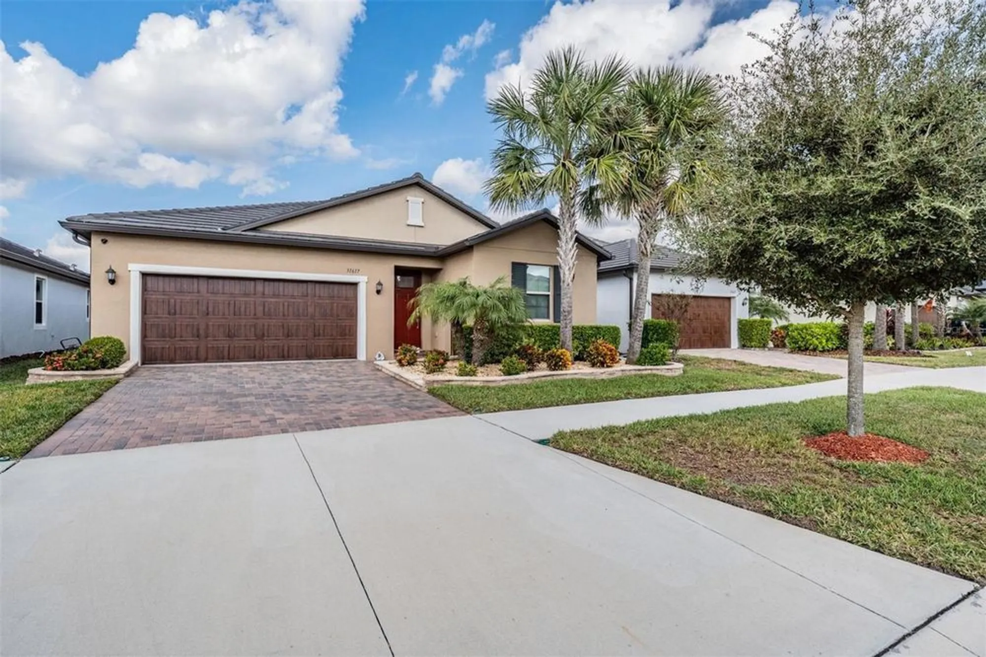 Property Slideshow image 36 of 86 | 31617 cannon rush dr, San Antonio, FL, 33576