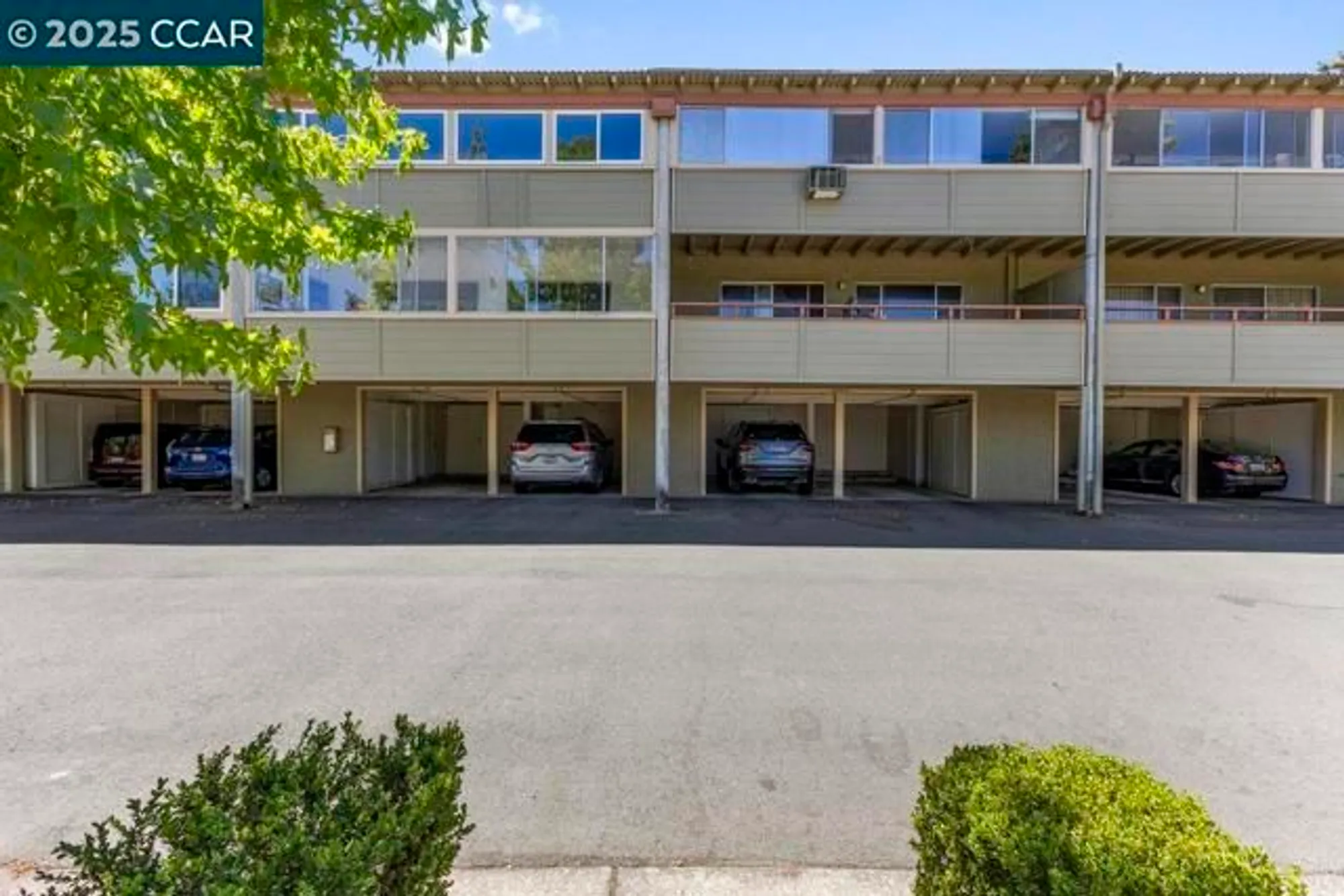 Property Slideshow image 28 of 28 | 1833 skycrest dr 2, Walnut Creek, CA, 94595