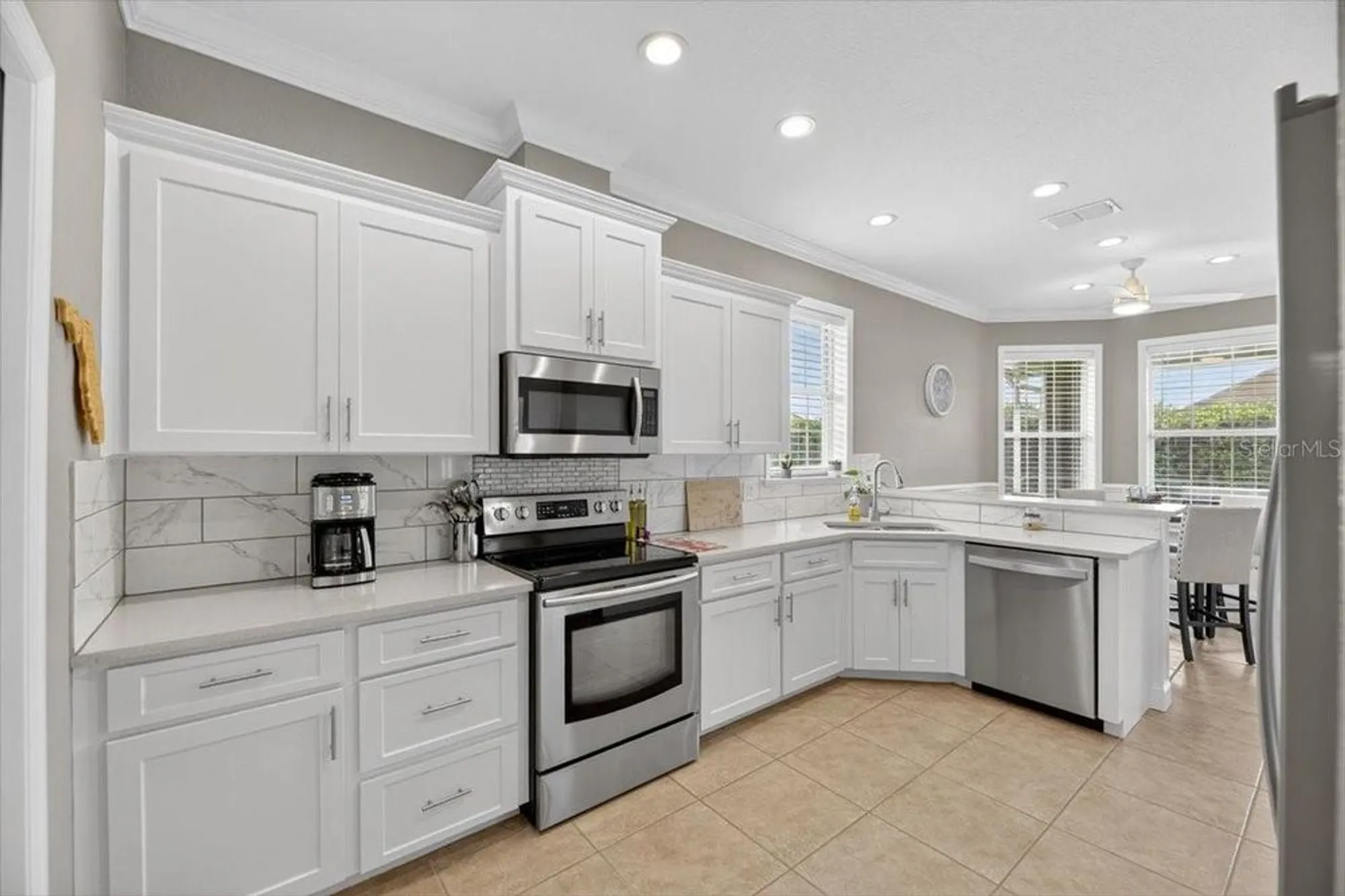 Property Slideshow image 4 of 59 | 8147 lake james dr, Lakeland, FL, 33810