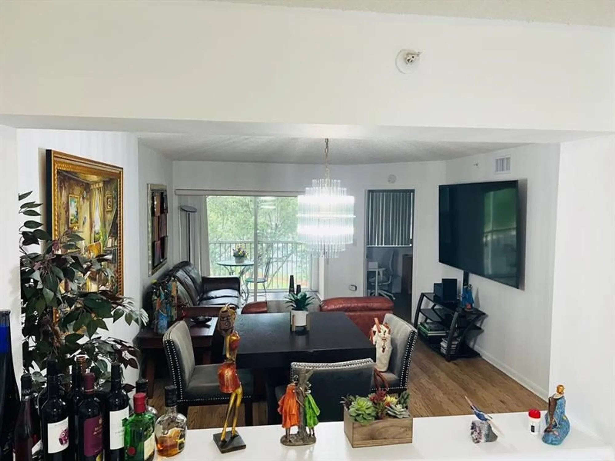 Property Slideshow image 8 of 14 | 9511 weldon cir g 306, Tamarac, FL, 33321