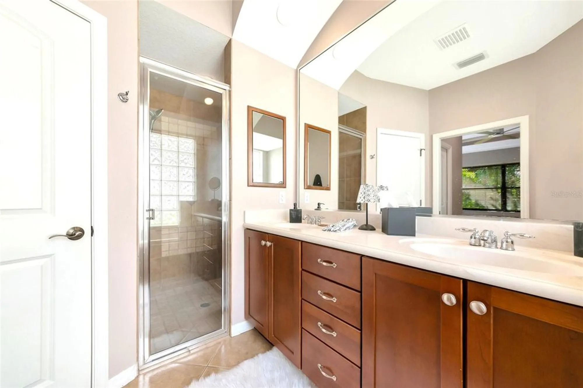 Property Slideshow image 11 of 43 | 6059 wingspan way, Bradenton, FL, 34203