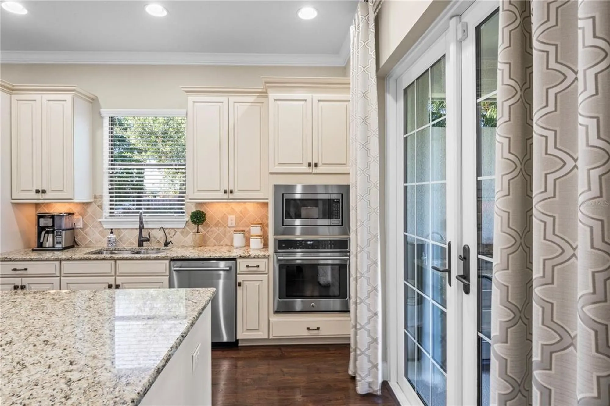 Property Slideshow image 23 of 78 | 11465 bitola dr, Odessa, FL, 33556