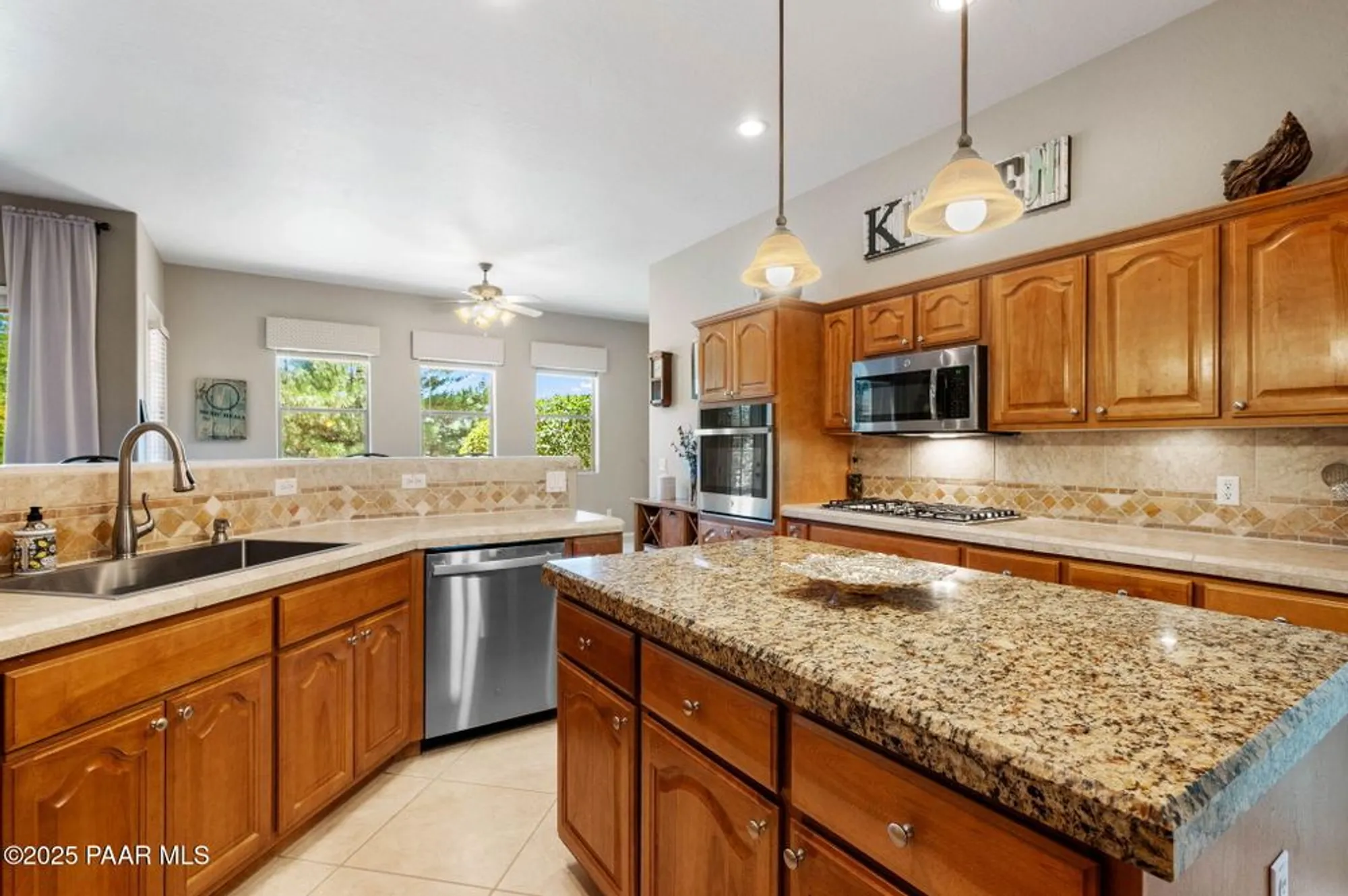 Property Slideshow image 23 of 63 | 1456 commonwealth st, Prescott, AZ, 86301