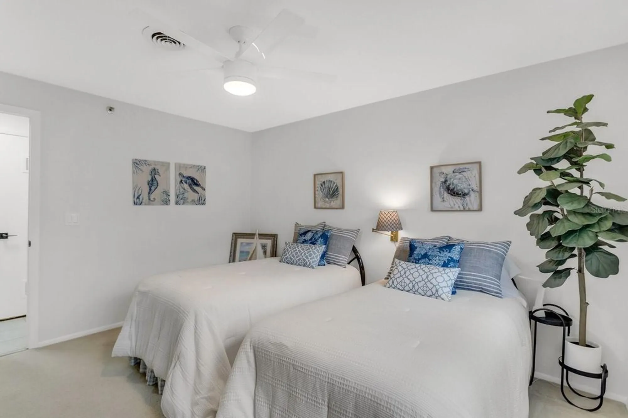 Property Slideshow image 34 of 77 | 8186 terrace garden dr n unit 101, St Petersburg, FL, 33709