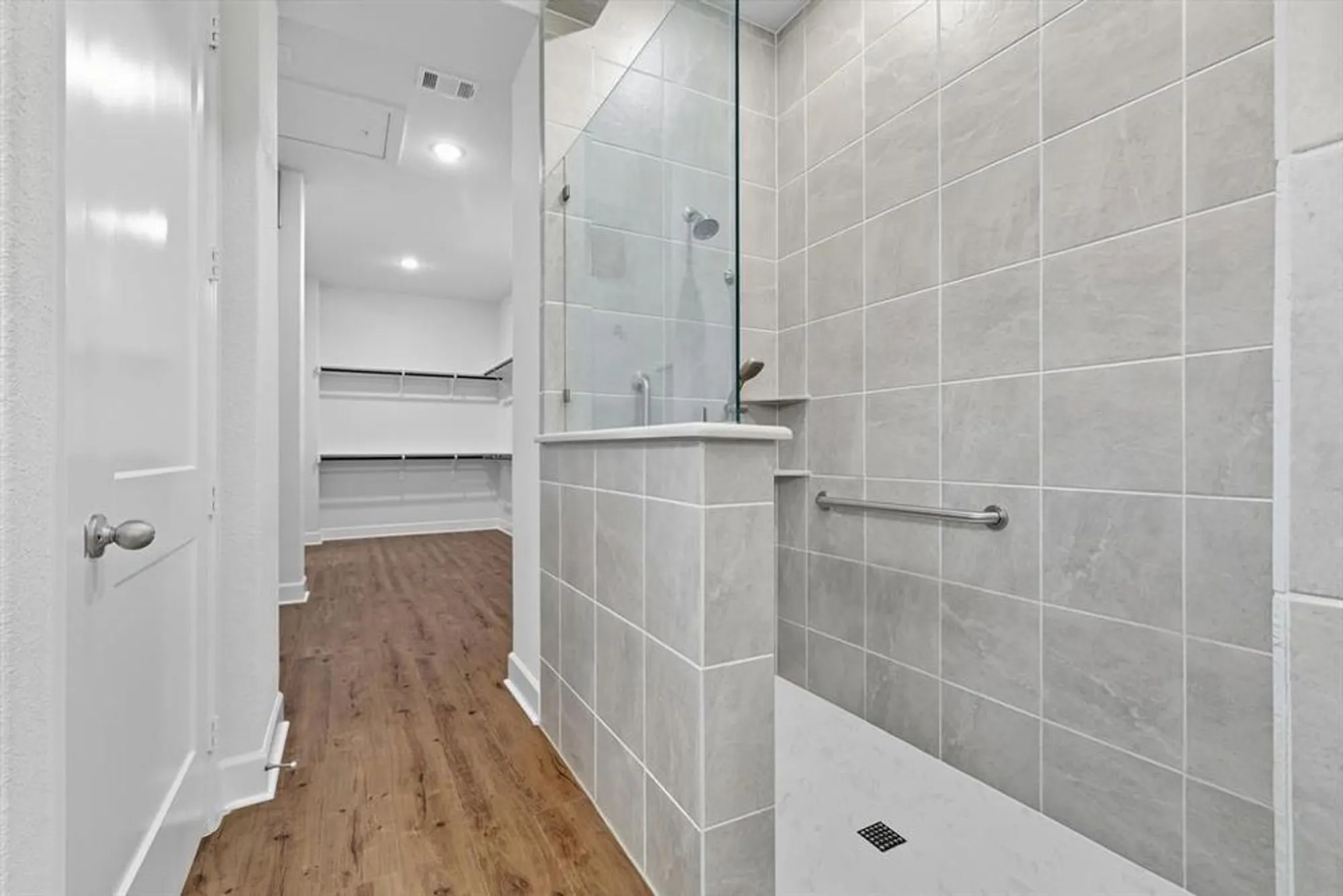 Property Slideshow image 23 of 40 | 4815 beaver creek dr, Arlington, TX, 76005