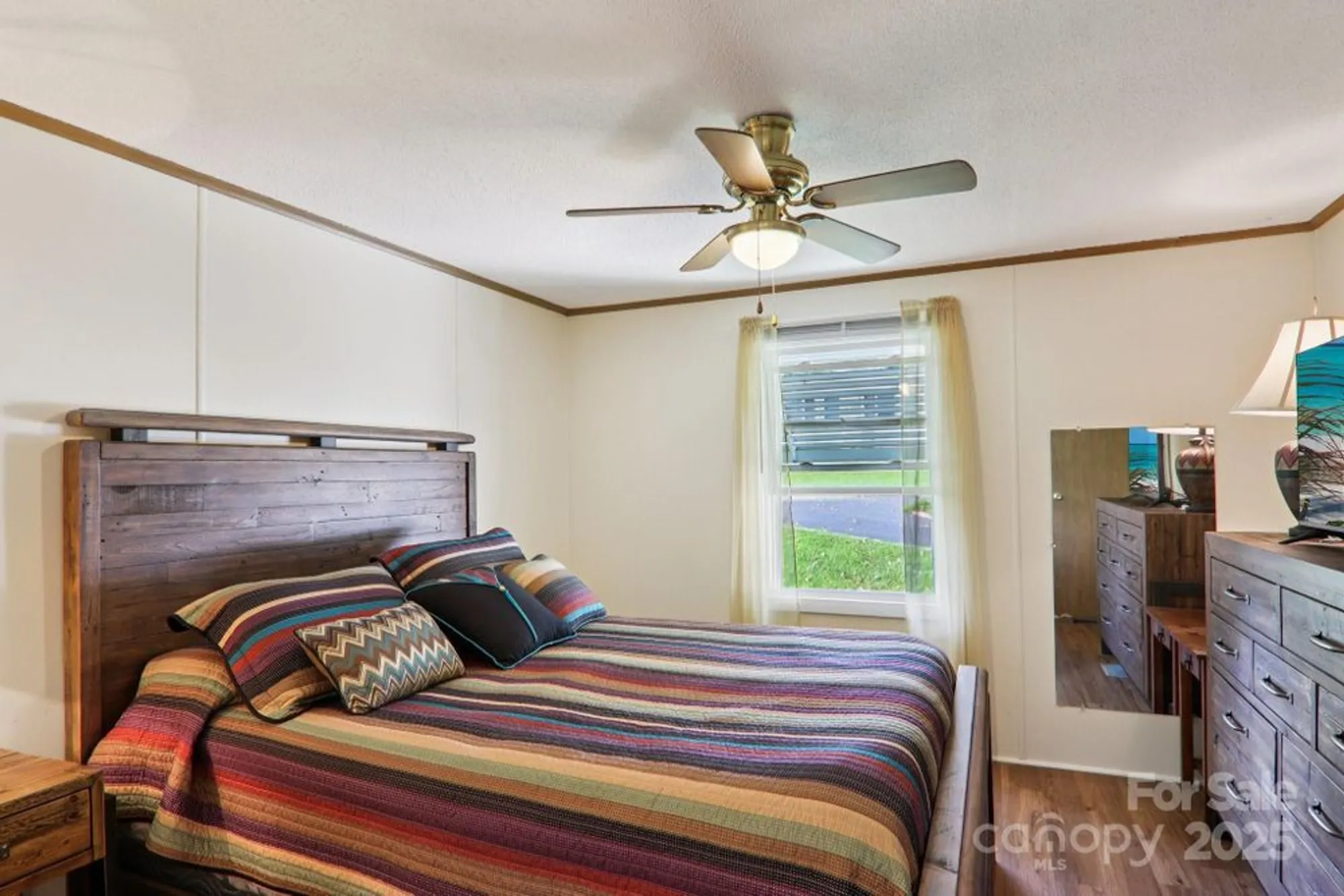 Property Slideshow image 19 of 47 | 226 cranbrook cir, Hendersonville, NC, 28792