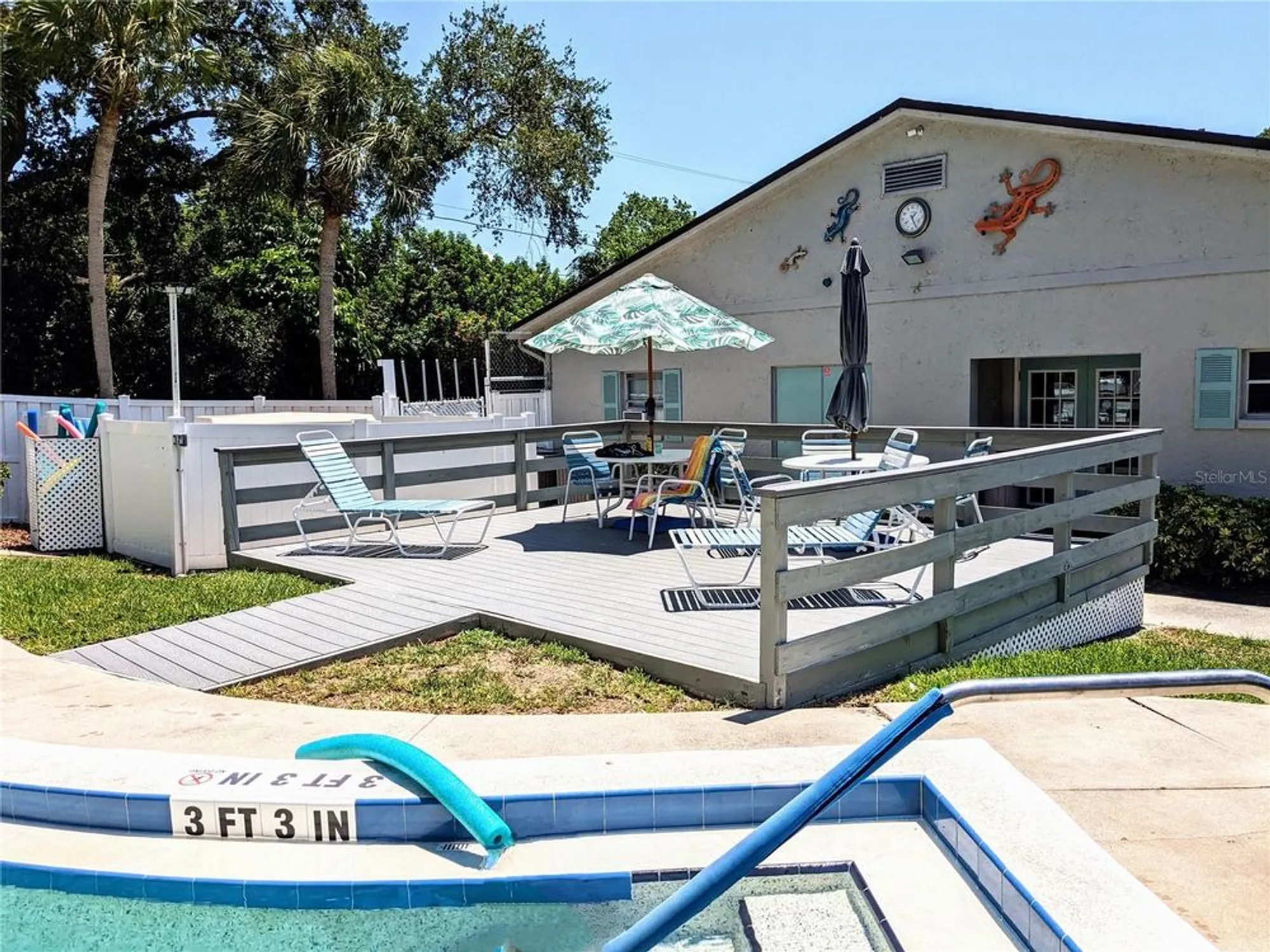 Property Slideshow image 16 of 18 | 3074 lake bayshore dr # o-120, Bradenton, FL, 34205