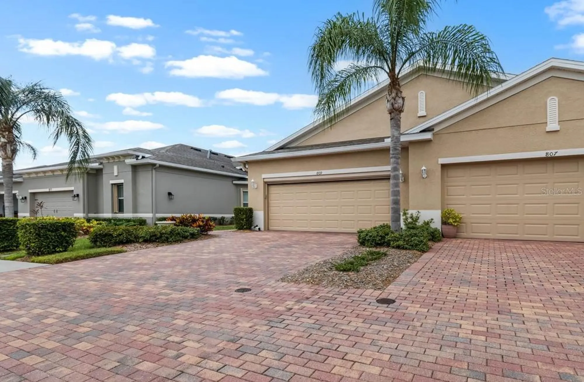 Property Slideshow image 2 of 60 | 809 chipper dr, Sun City Center, FL, 33573