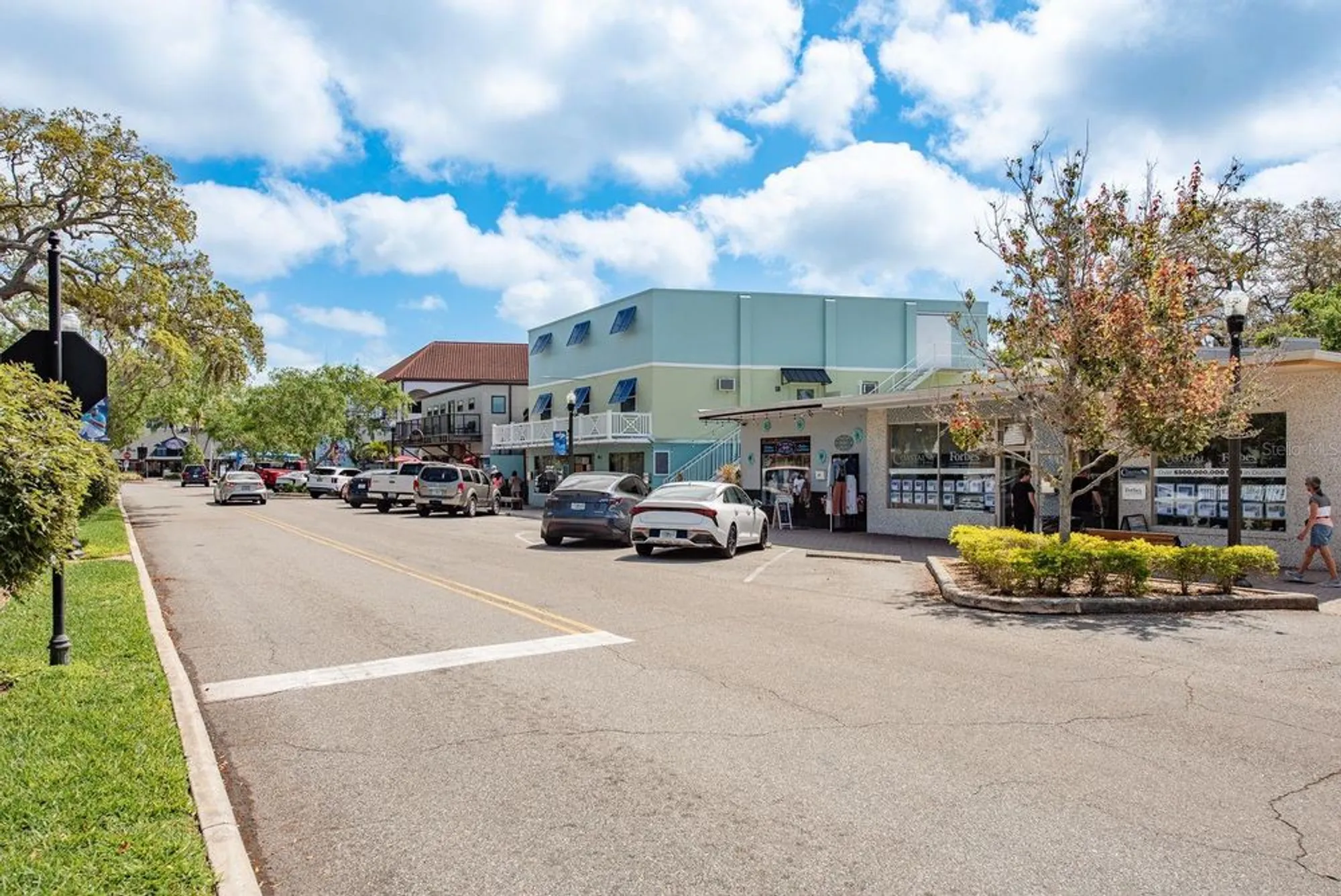 Property Slideshow image 23 of 27 | 936 virginia st 208, Dunedin, FL, 34698