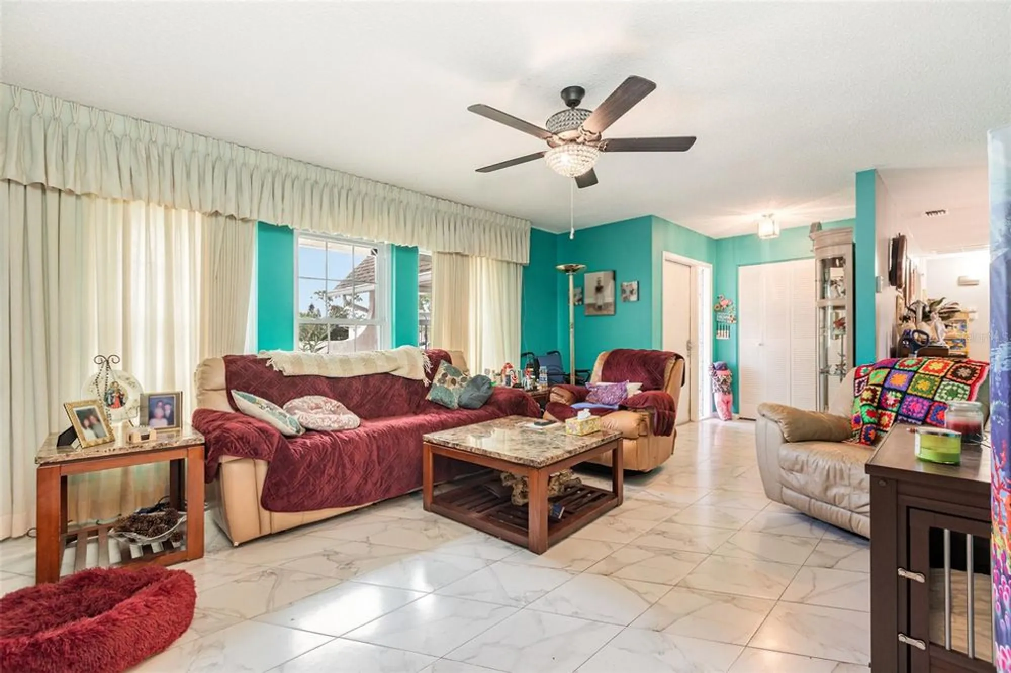 Property Slideshow image 6 of 48 | 305 cranston pl, Sun City Center, FL, 33573