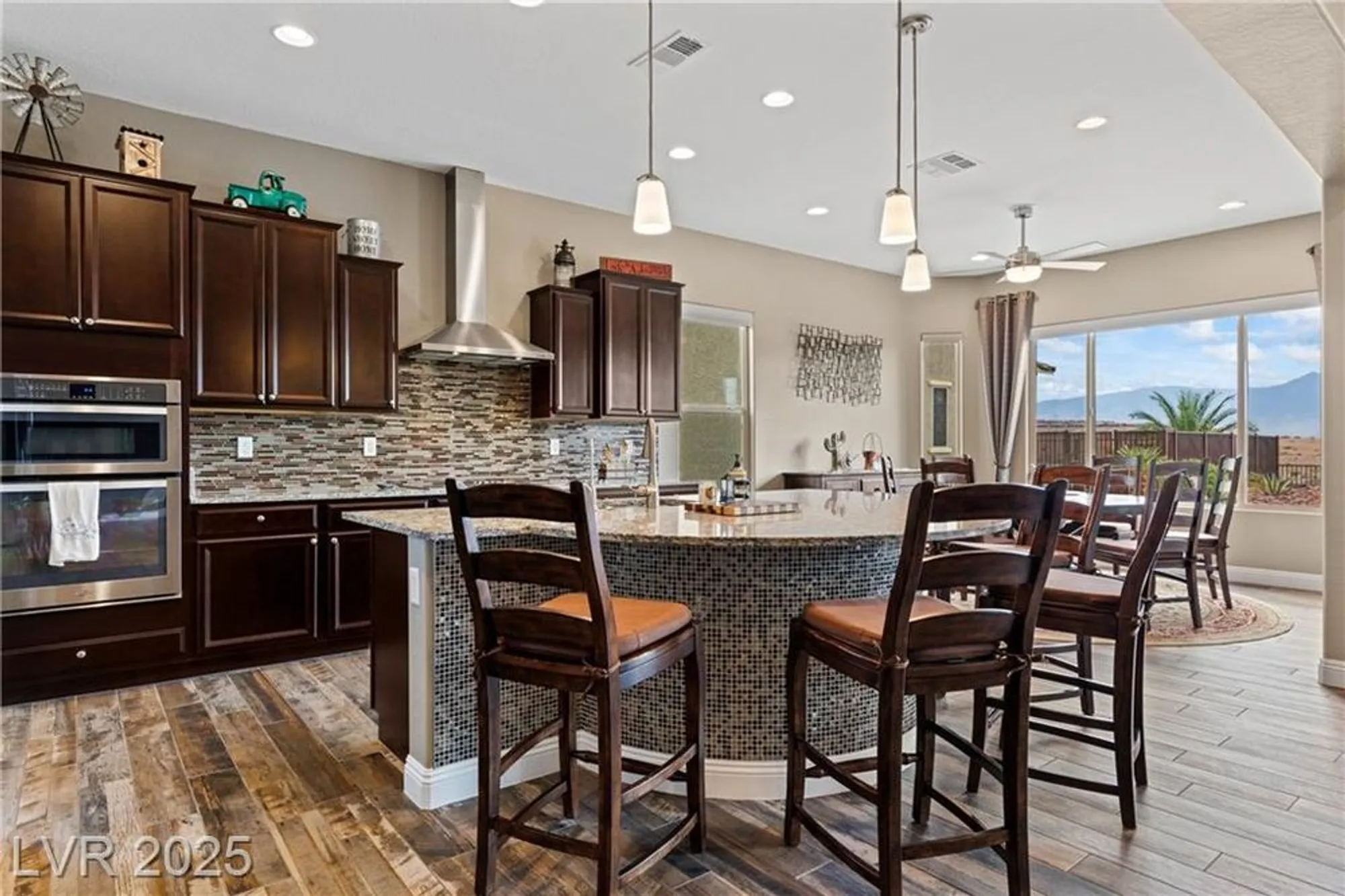 Property Slideshow image 33 of 67 | 986 buggy whip ct, Mesquite, NV, 89034