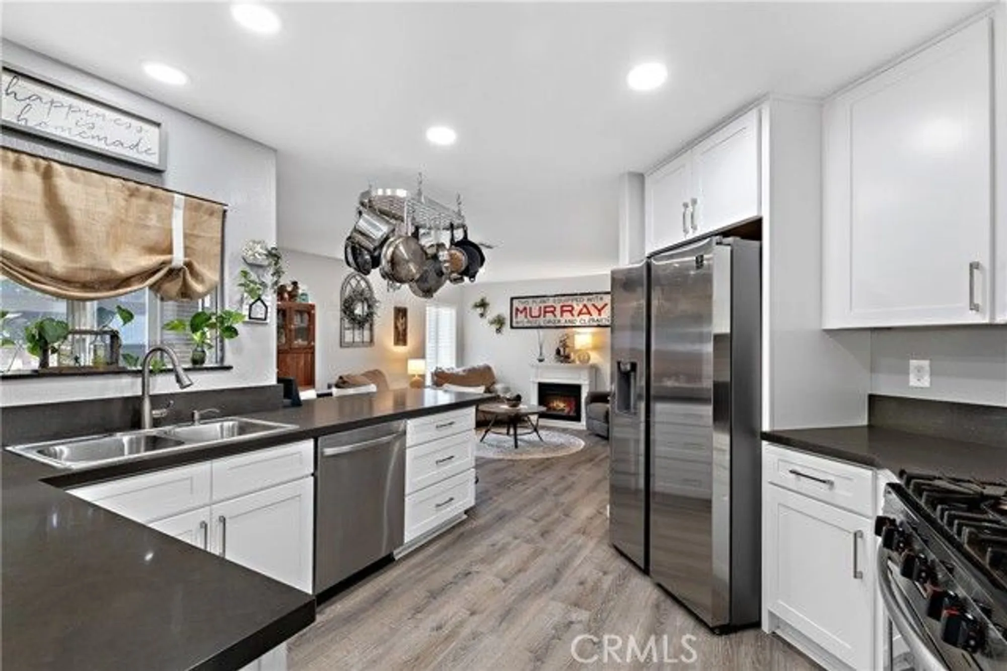 Property Slideshow image 3 of 54 | 1874 balsawood dr, Hemet, CA, 92545