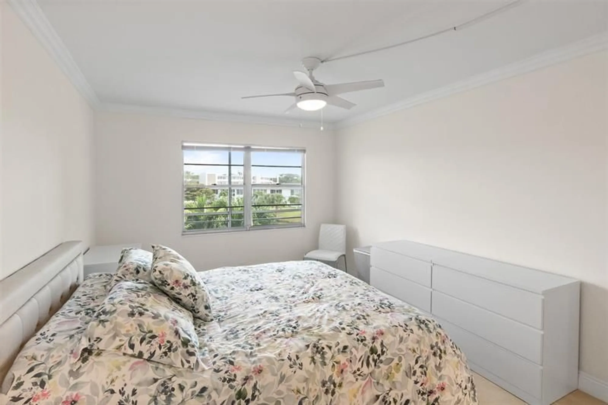 Property Slideshow image 8 of 28 | 3057 newport n # 3057, Deerfield Beach, FL, 33442