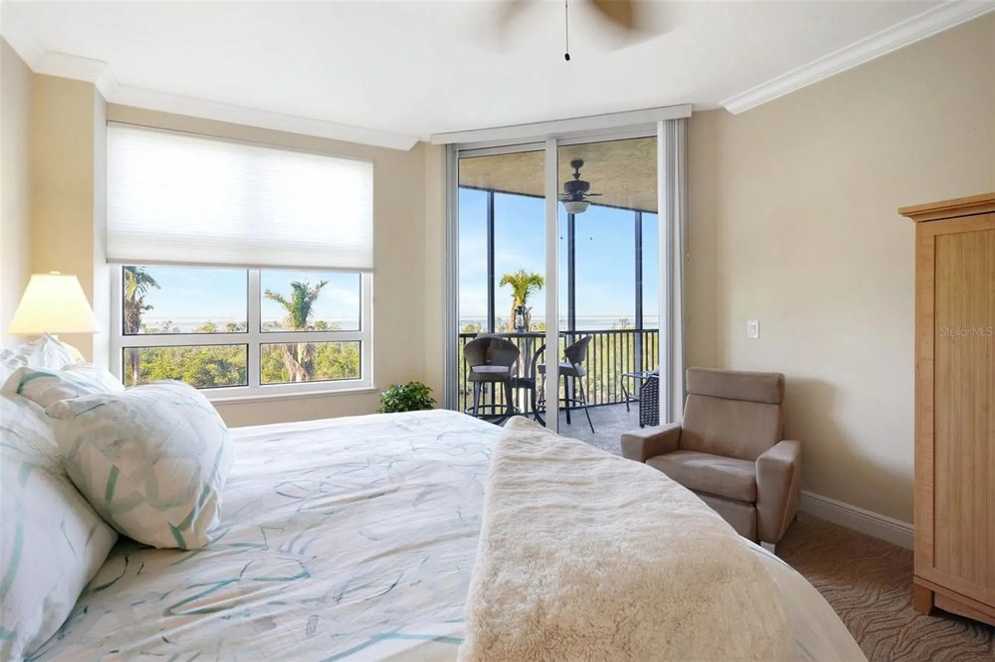Property Slideshow image 18 of 71 | 3321 sunset key cir 204, Punta Gorda, FL, 33955