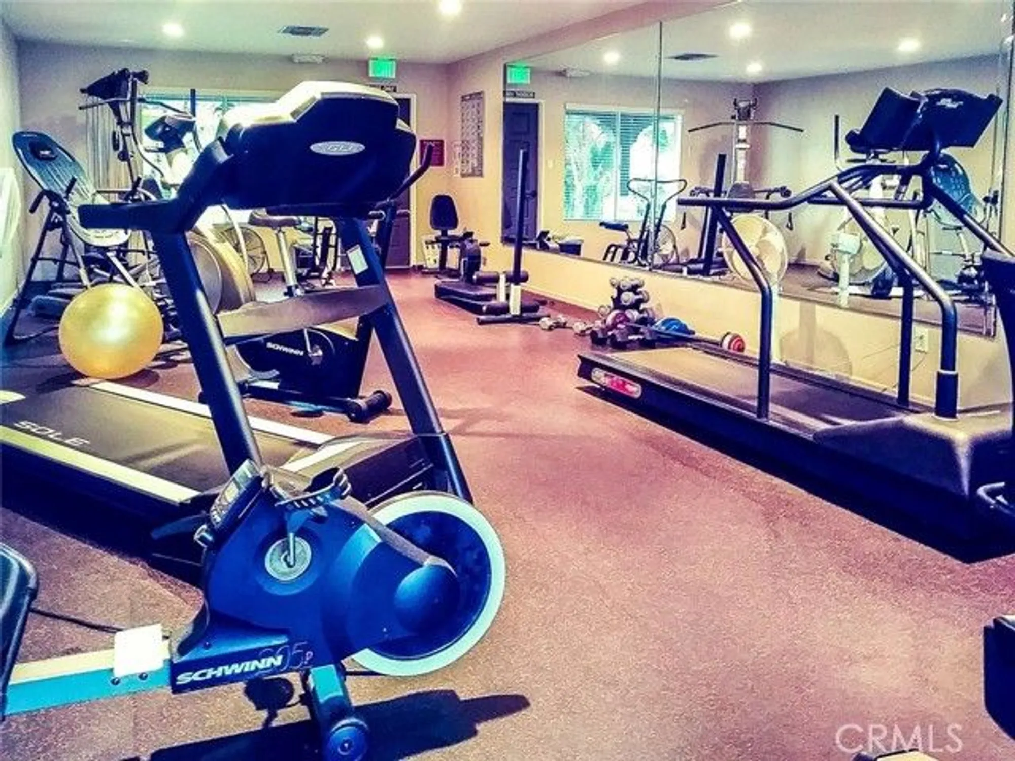 Property Slideshow image 38 of 41 | 4382 lahaina dr, Huntington Beach, CA, 92649