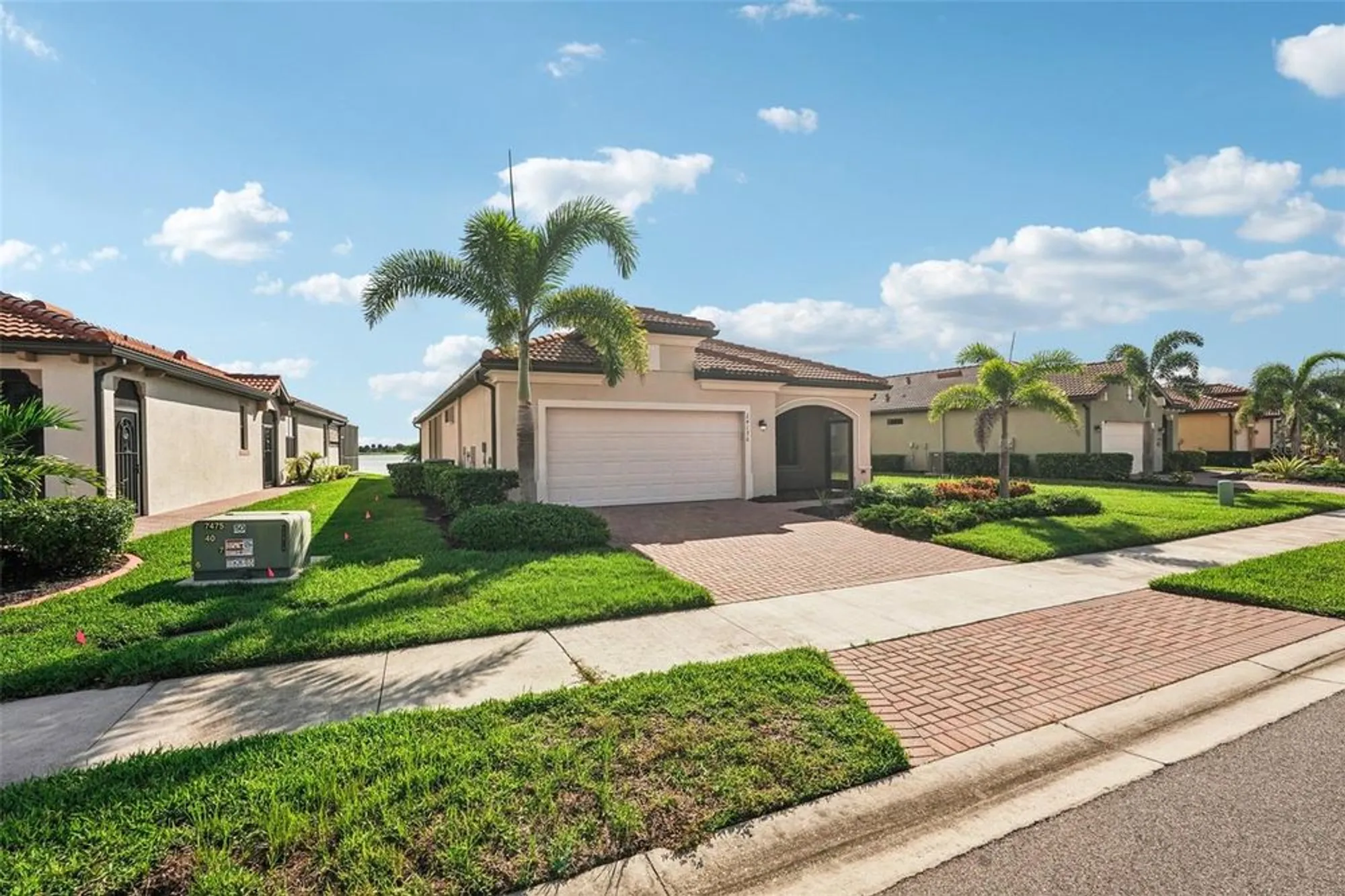 Property Slideshow image 6 of 68 | 24176 spartina dr, Venice, FL, 34293