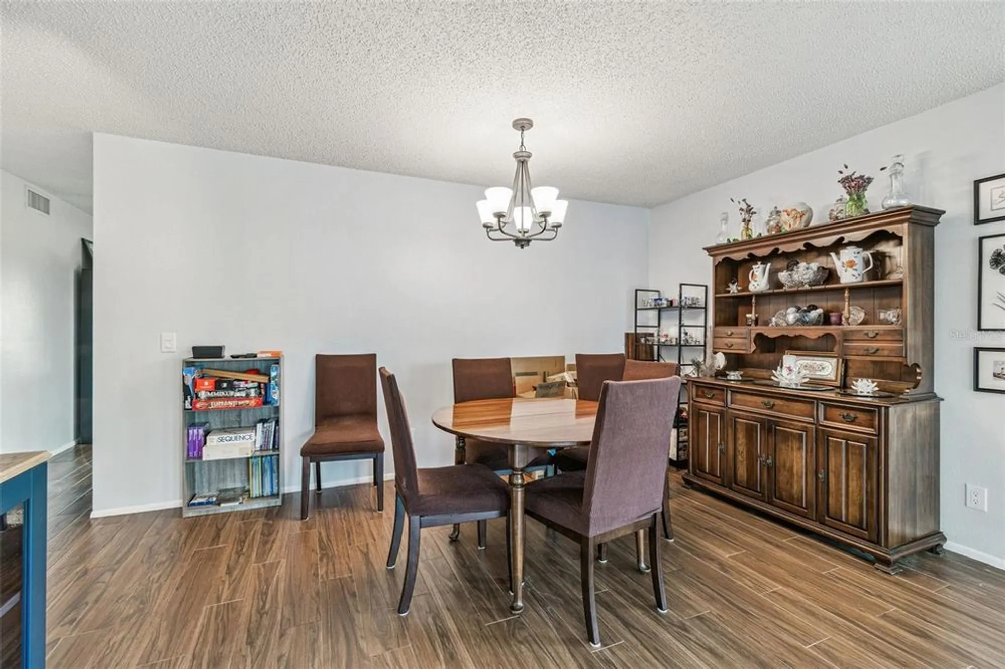 Property Slideshow image 15 of 100 | 2221 norwegian dr 41, Clearwater, FL, 33763