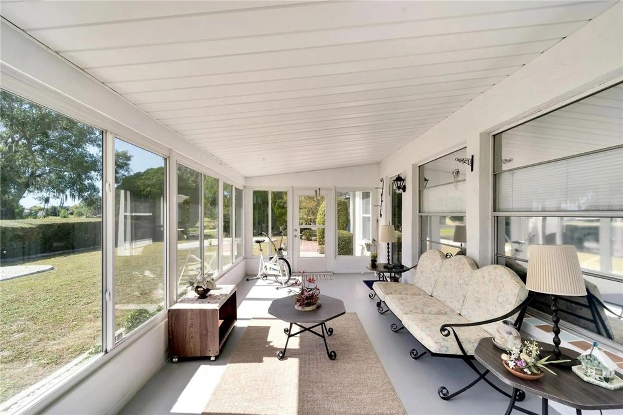 Property Slideshow image 34 of 42 | 612 allegheny dr, Sun City Center, FL, 33573