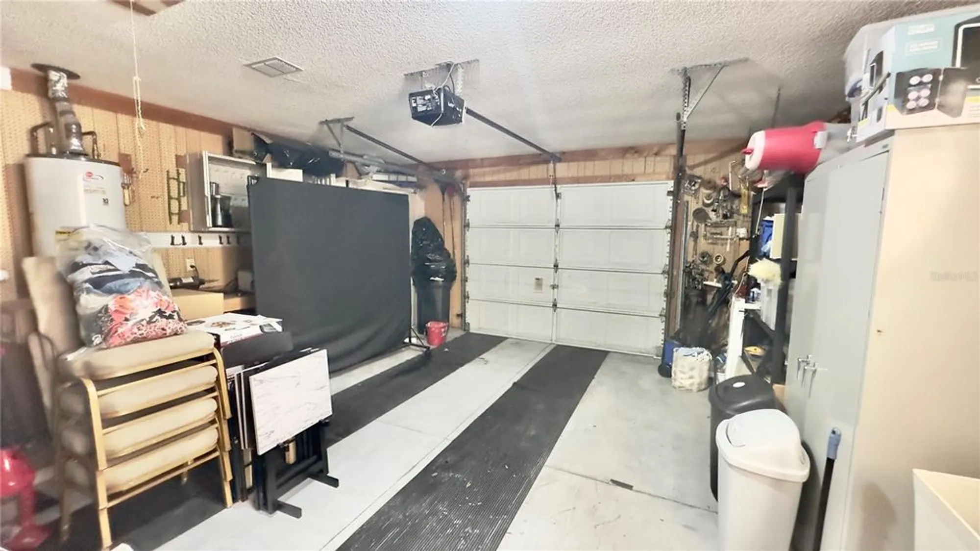 Property Slideshow image 54 of 85 | 918 dundee cir, Leesburg, FL, 34788