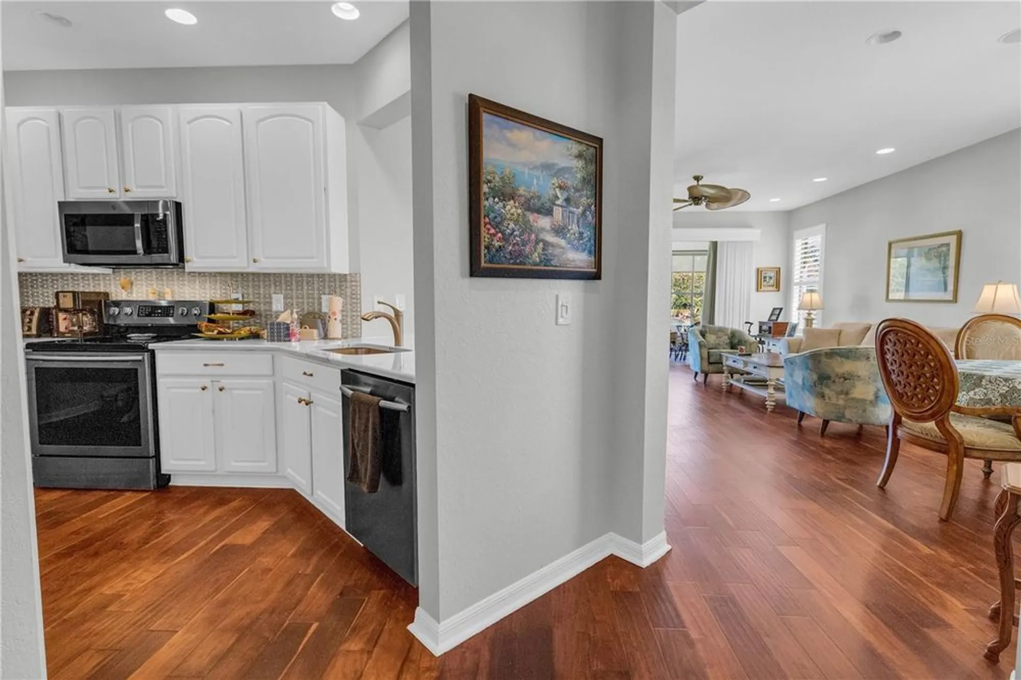 Property Slideshow image 31 of 44 | 2064 batello dr, Venice, FL, 34292
