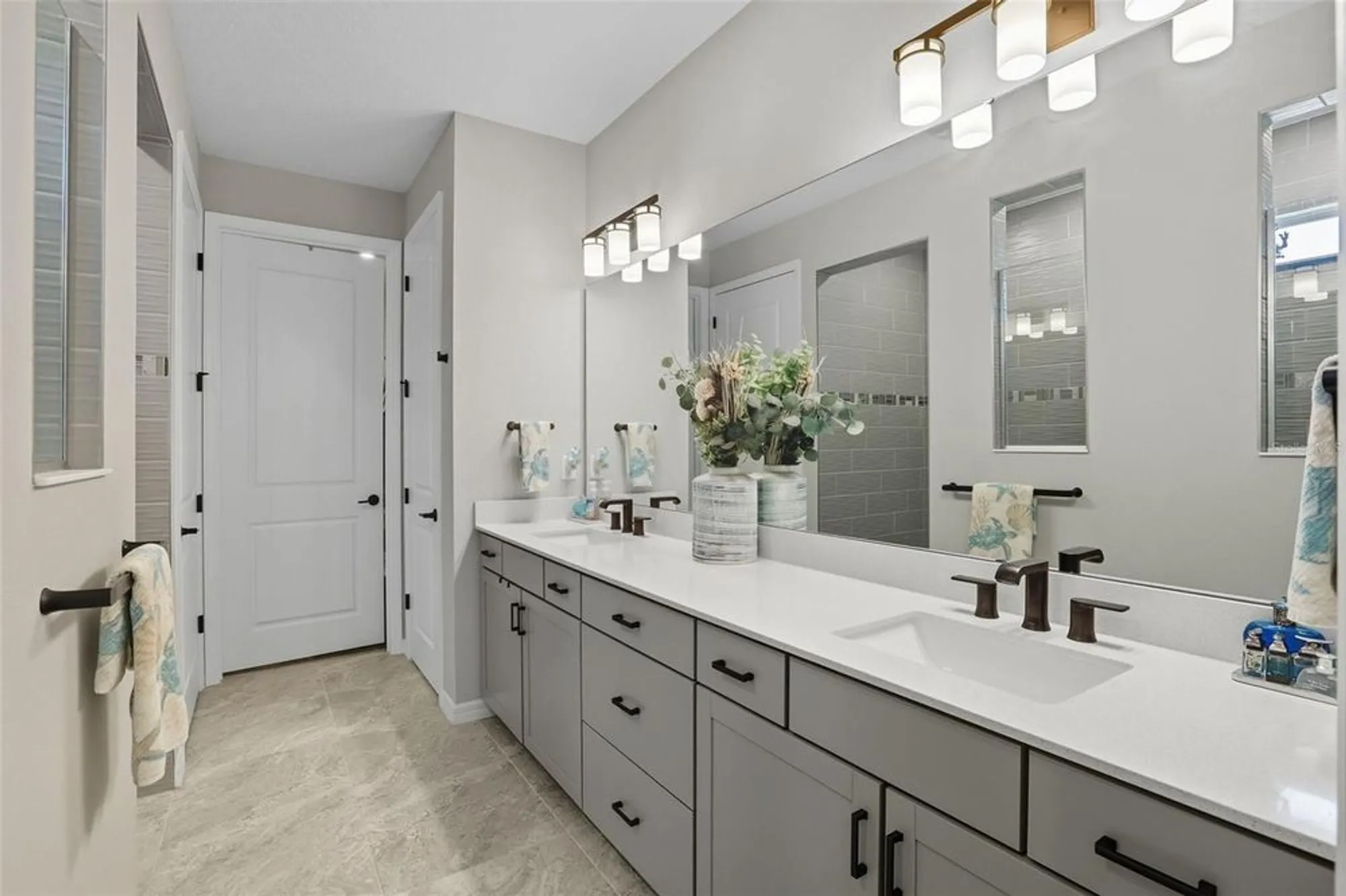 Property Slideshow image 17 of 41 | 2761 top hill ct, Minneola, FL, 34715