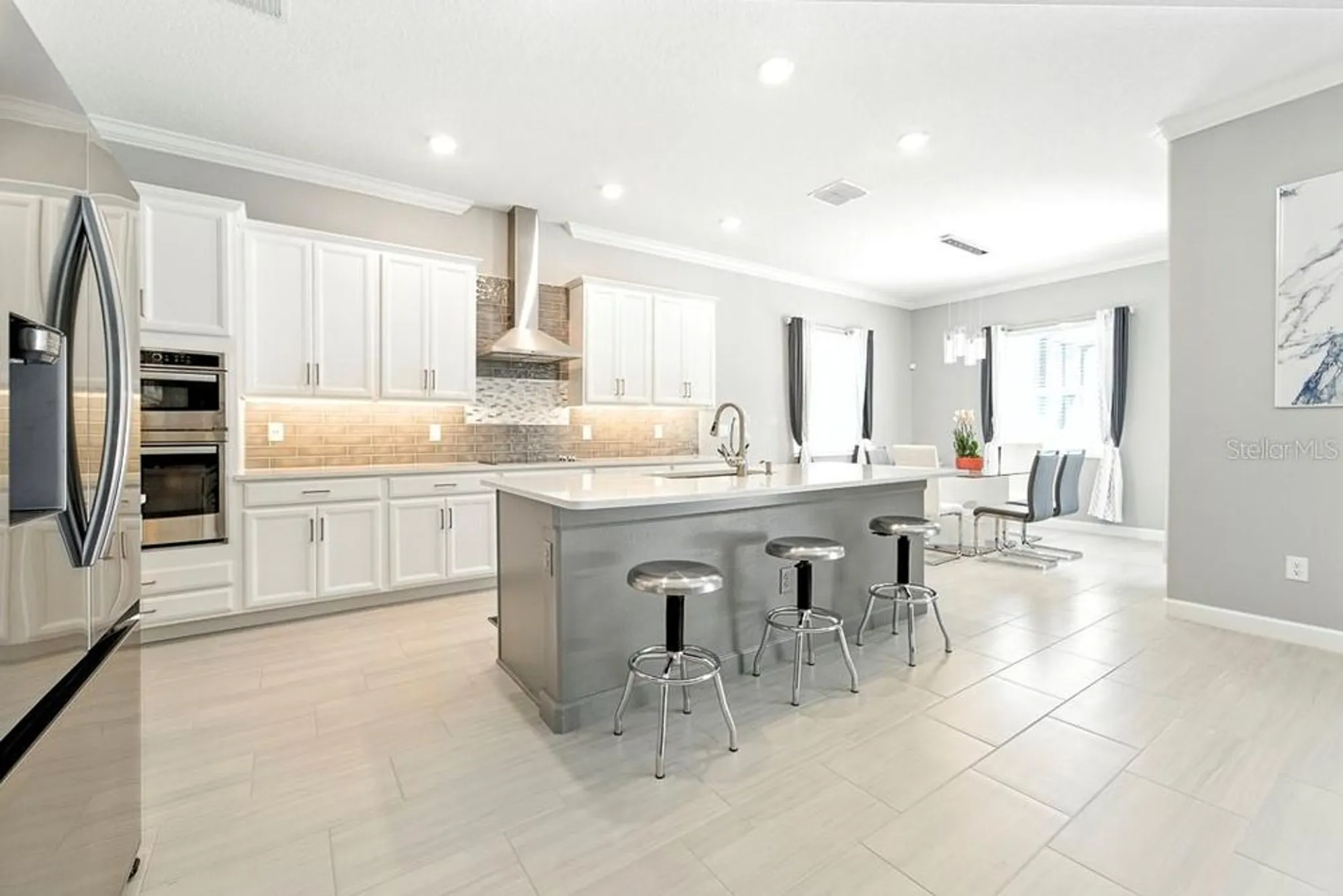 Property Slideshow image 12 of 71 | 10982 banyan breeze blvd, Land O Lakes, FL, 34638