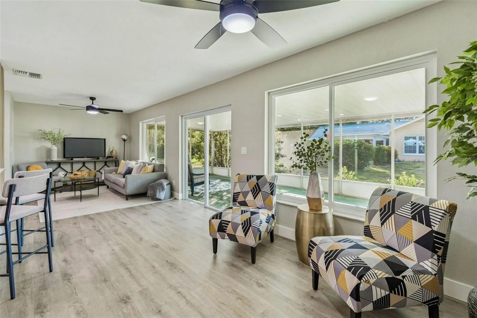 Property Slideshow image 19 of 70 | 3116 brunswick cir, Palm Harbor, FL, 34684